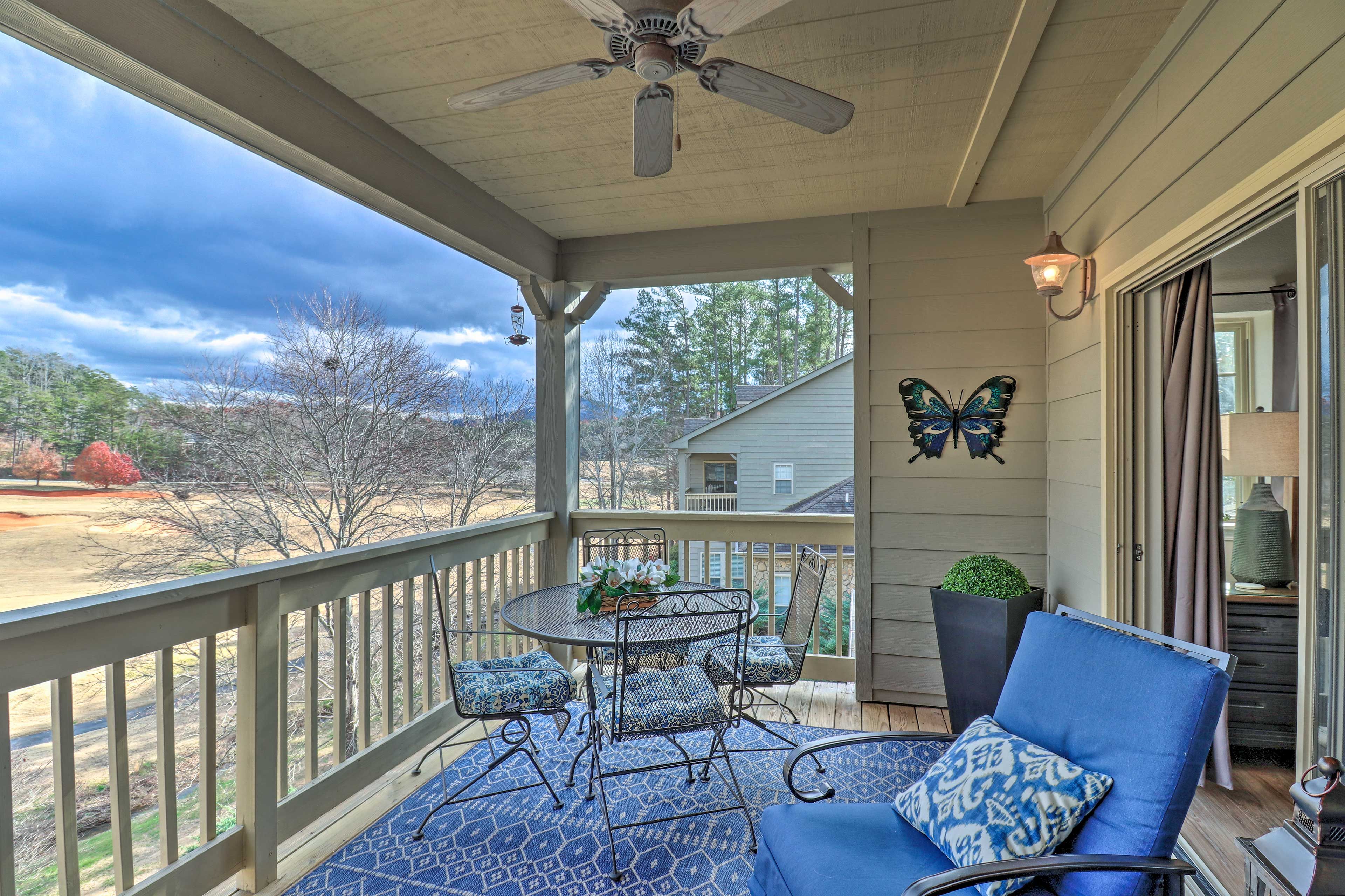 Private Balcony | Golf Course Views