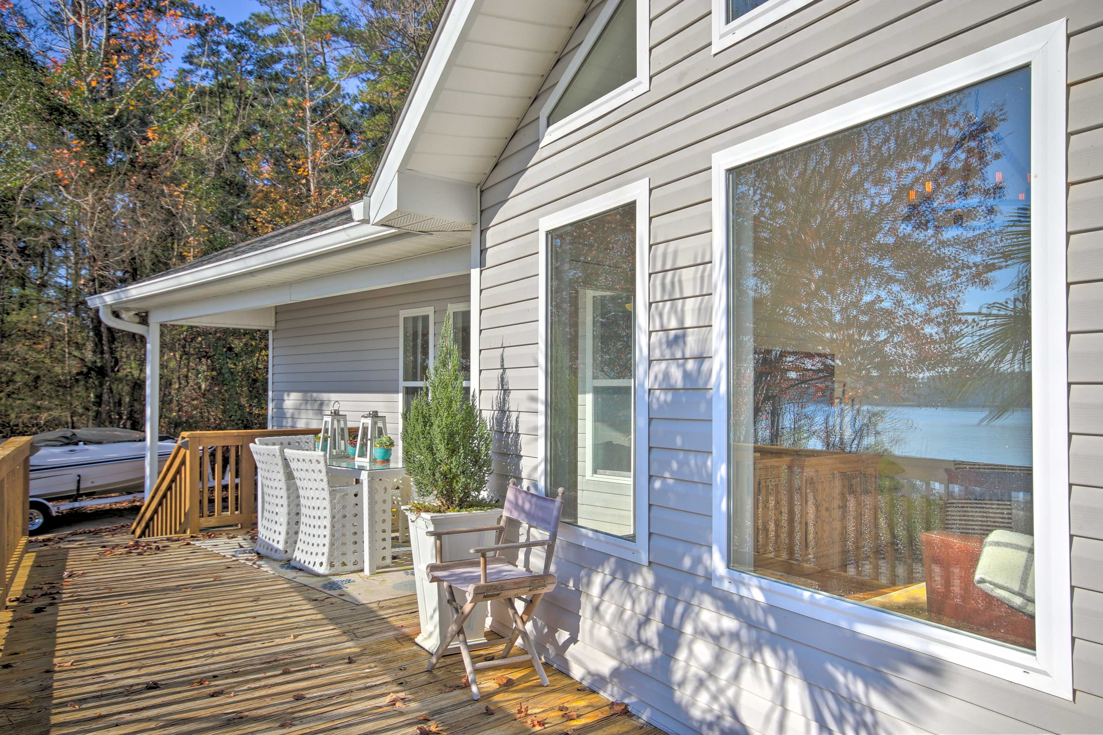 Private Deck