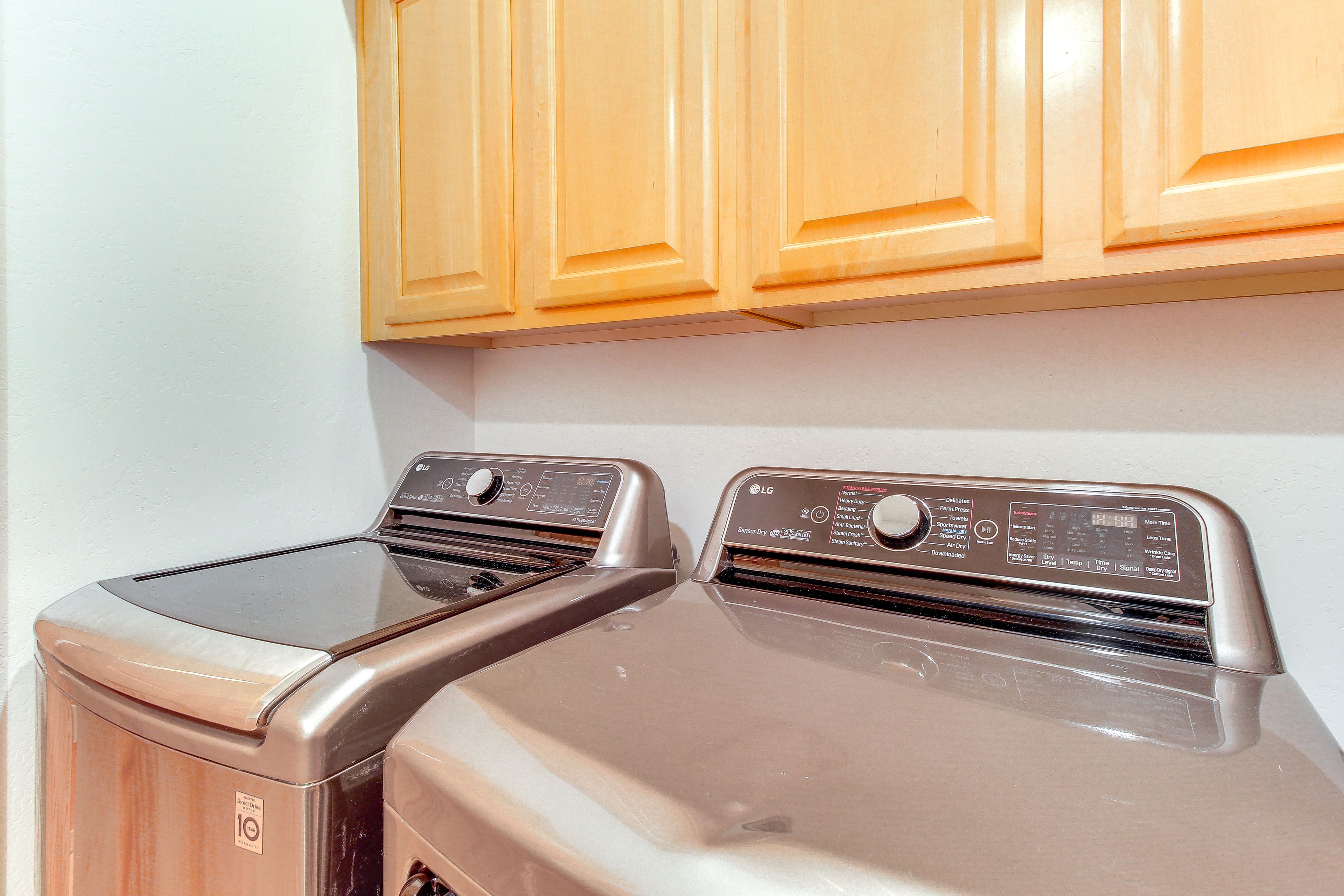 Laundry Room | Washer & Dryer