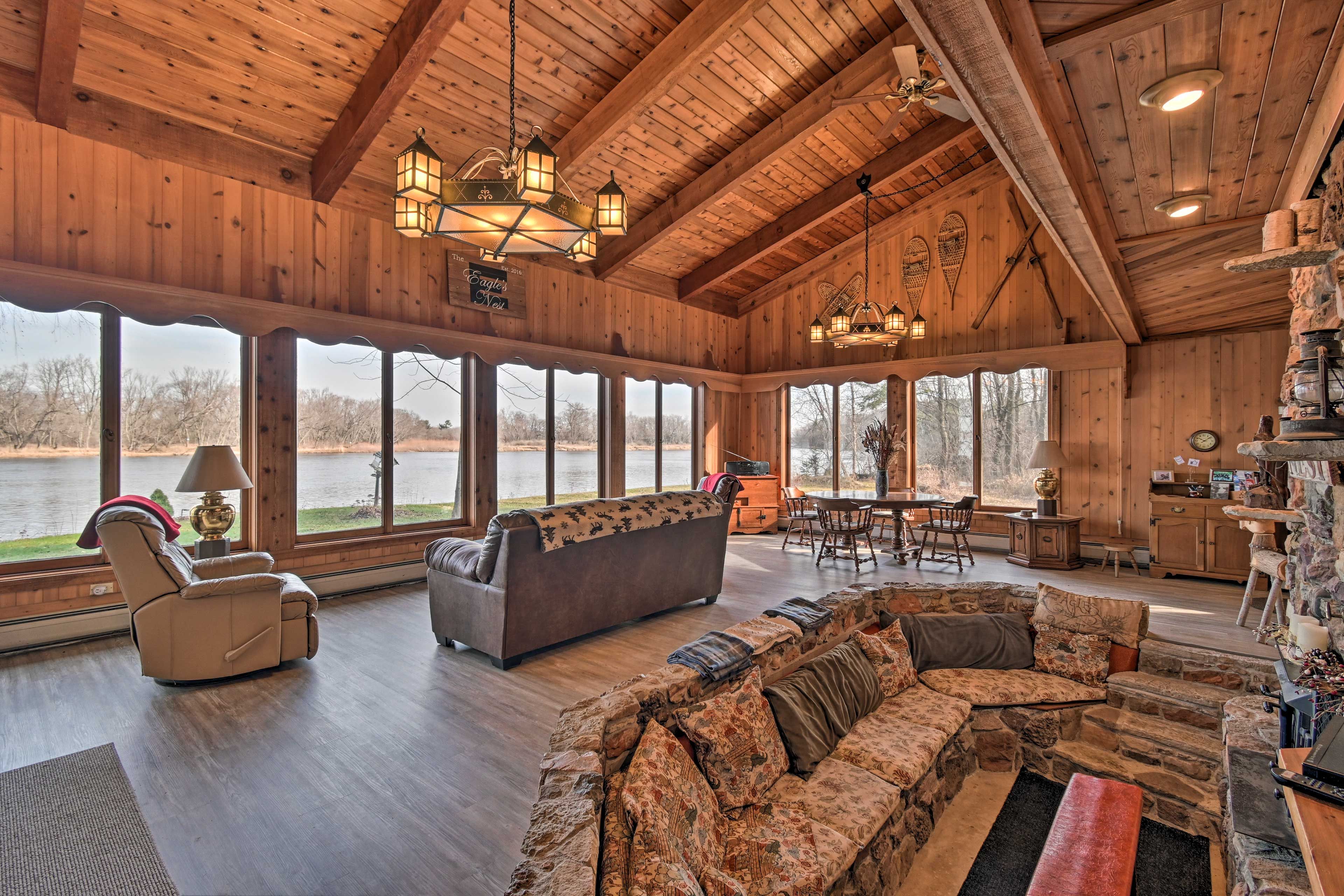 Baraboo Vacation Rental Home | 3BR | 1BA | 6 Guests