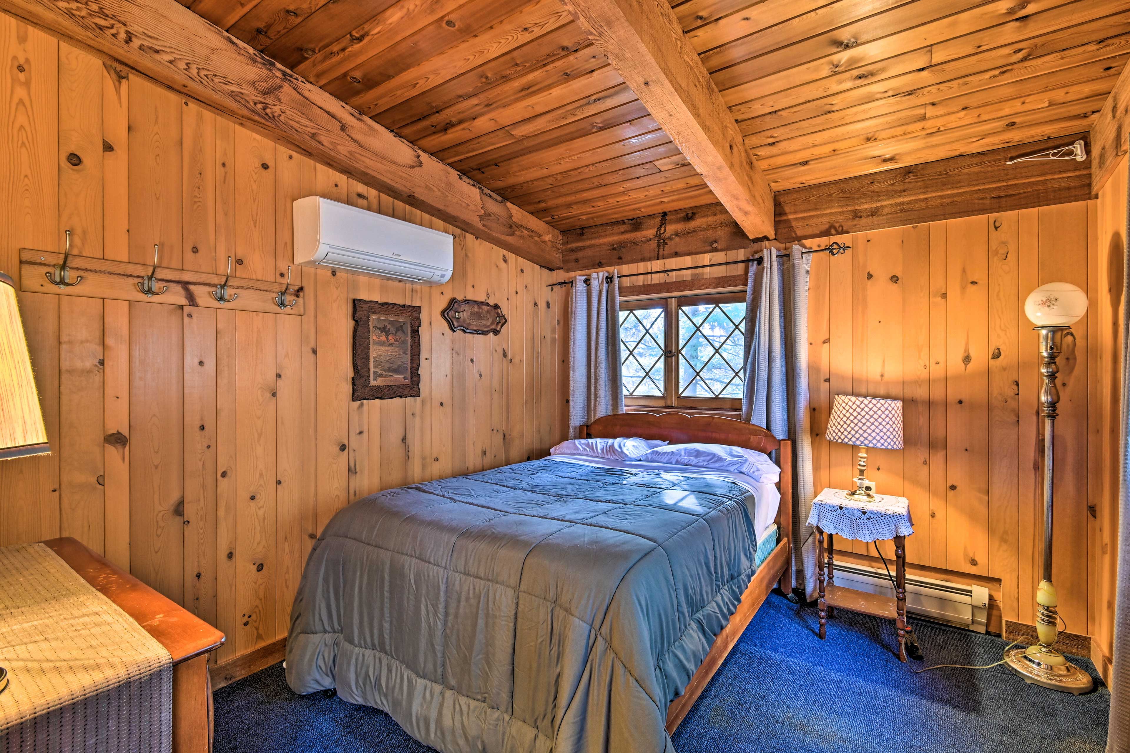 Bedroom 2 | Full Bed | 2nd Story