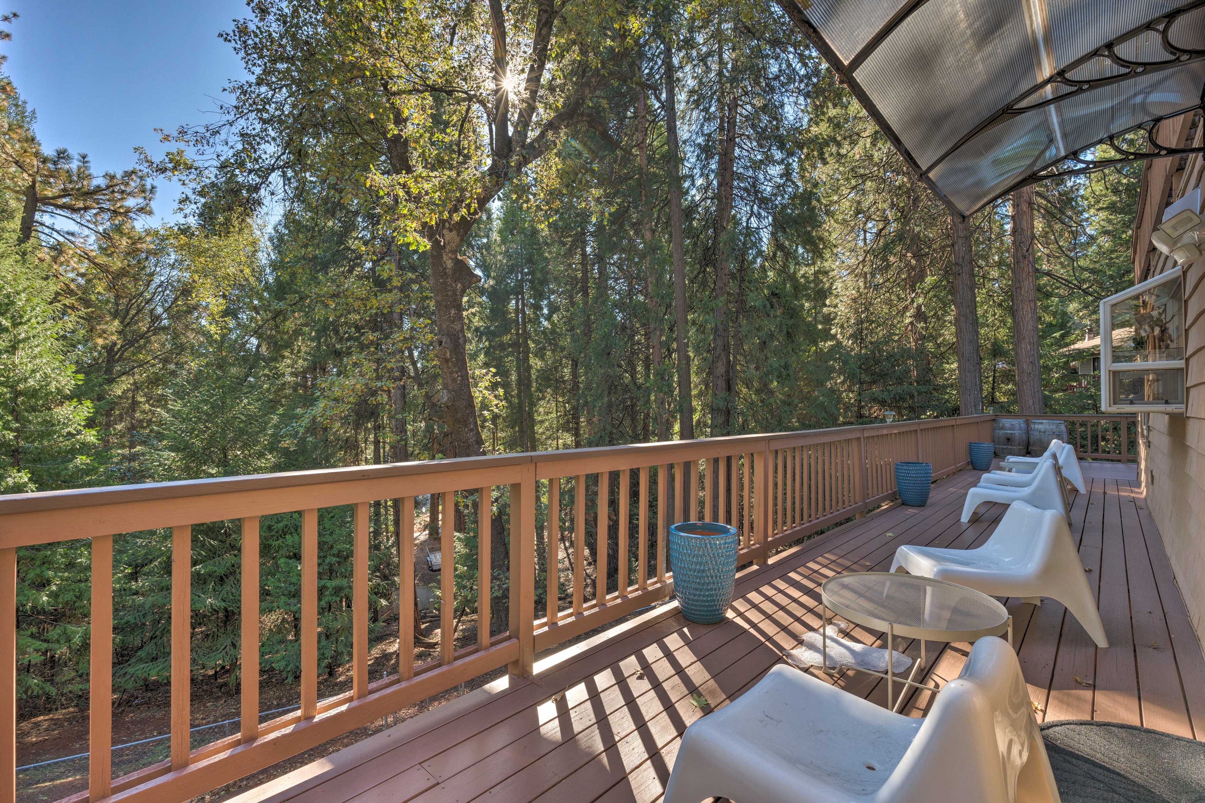 Wraparound Deck | 1st Floor