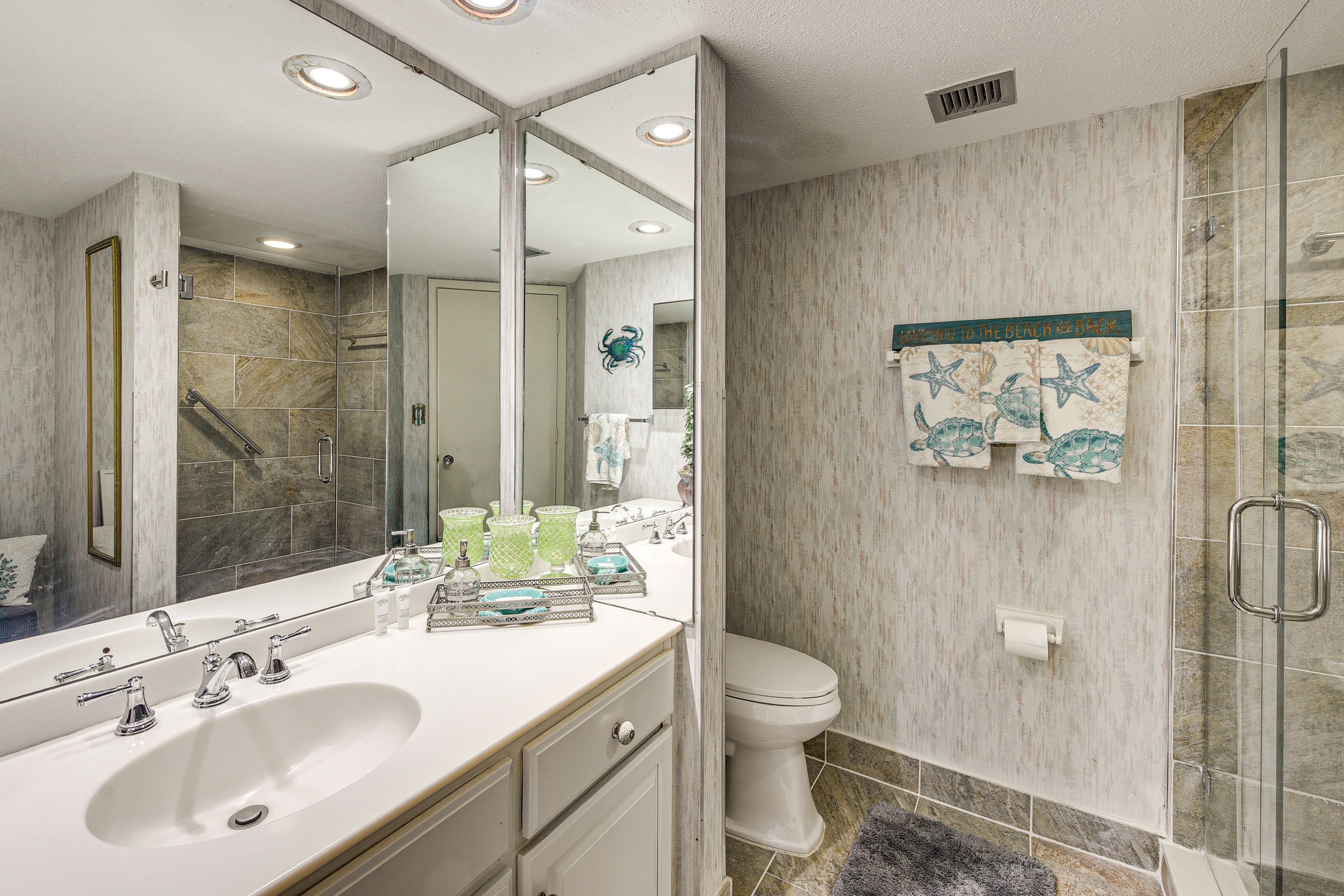 Full Bathroom
