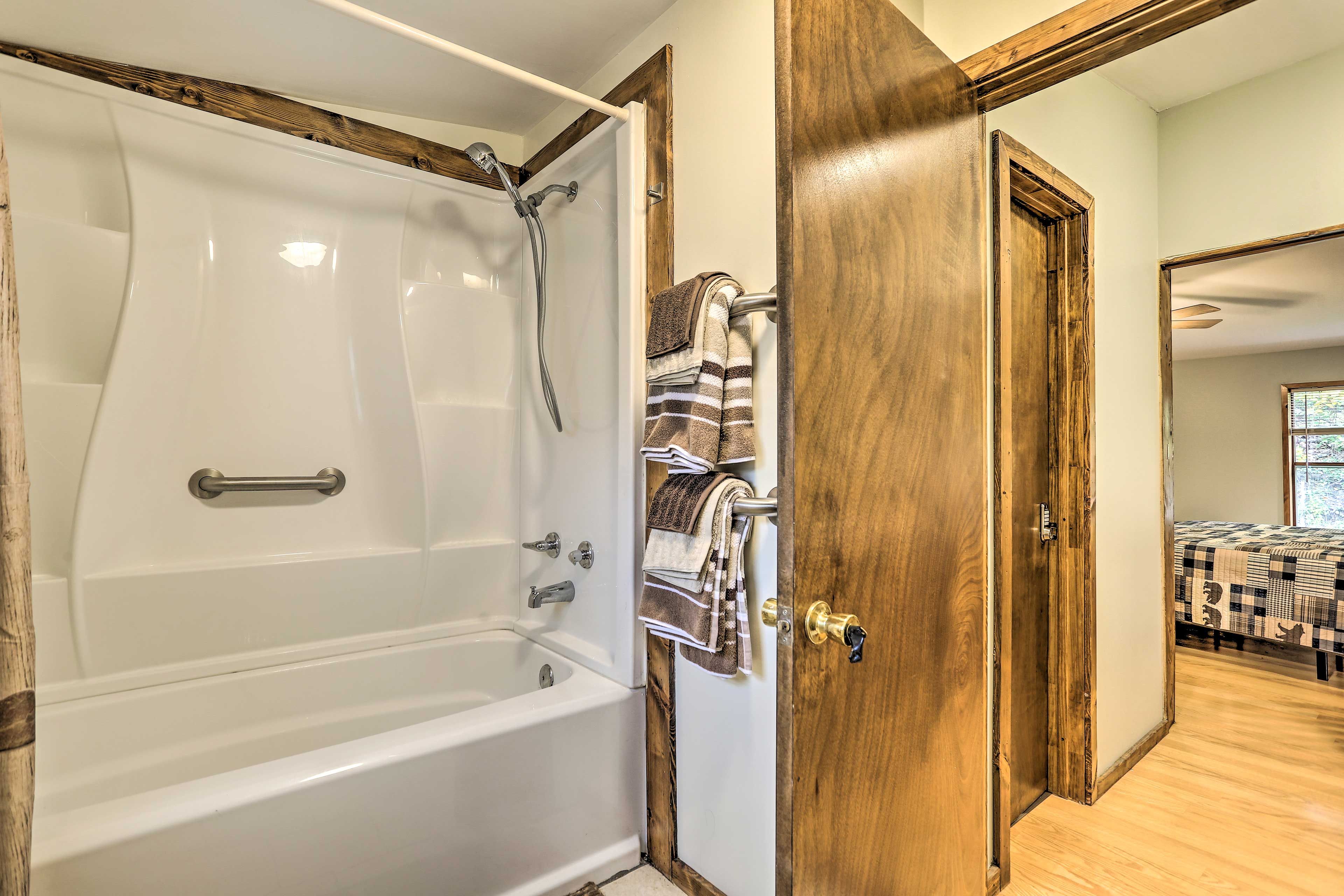 En-Suite Bathroom