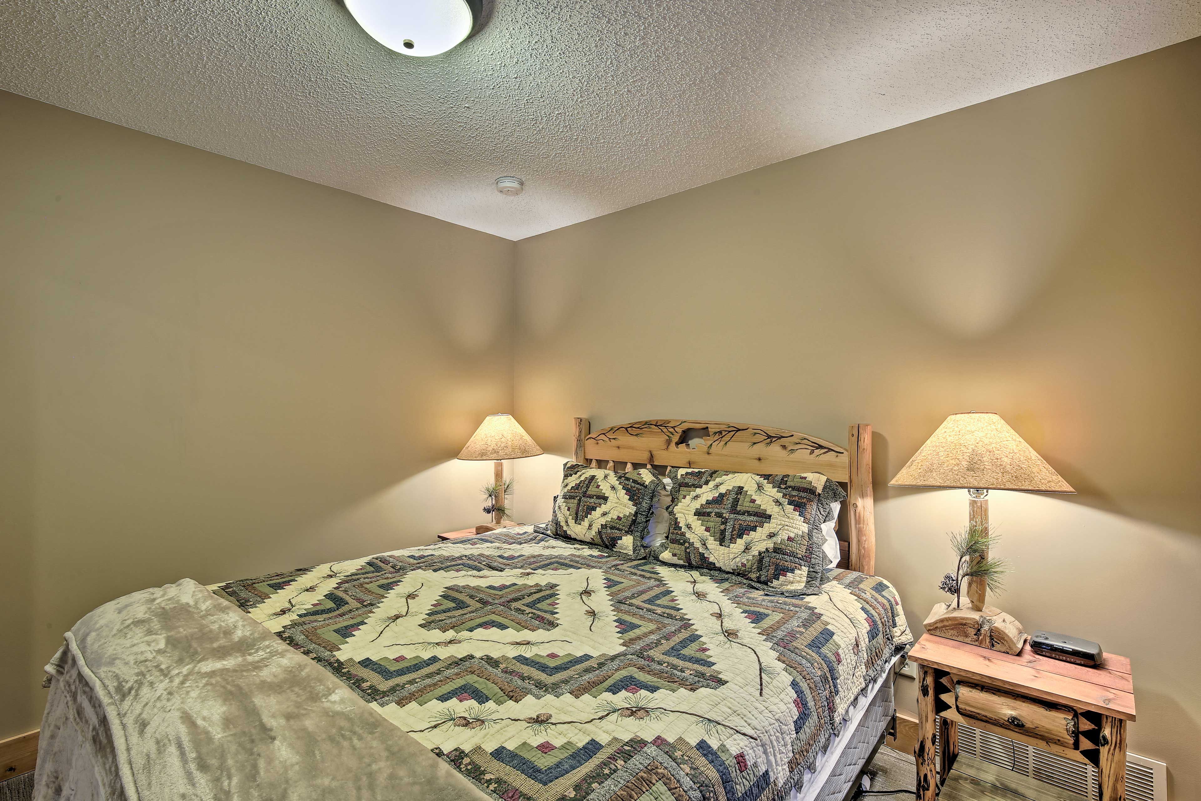 Bedroom 3 | Queen Bed | Linens Provided