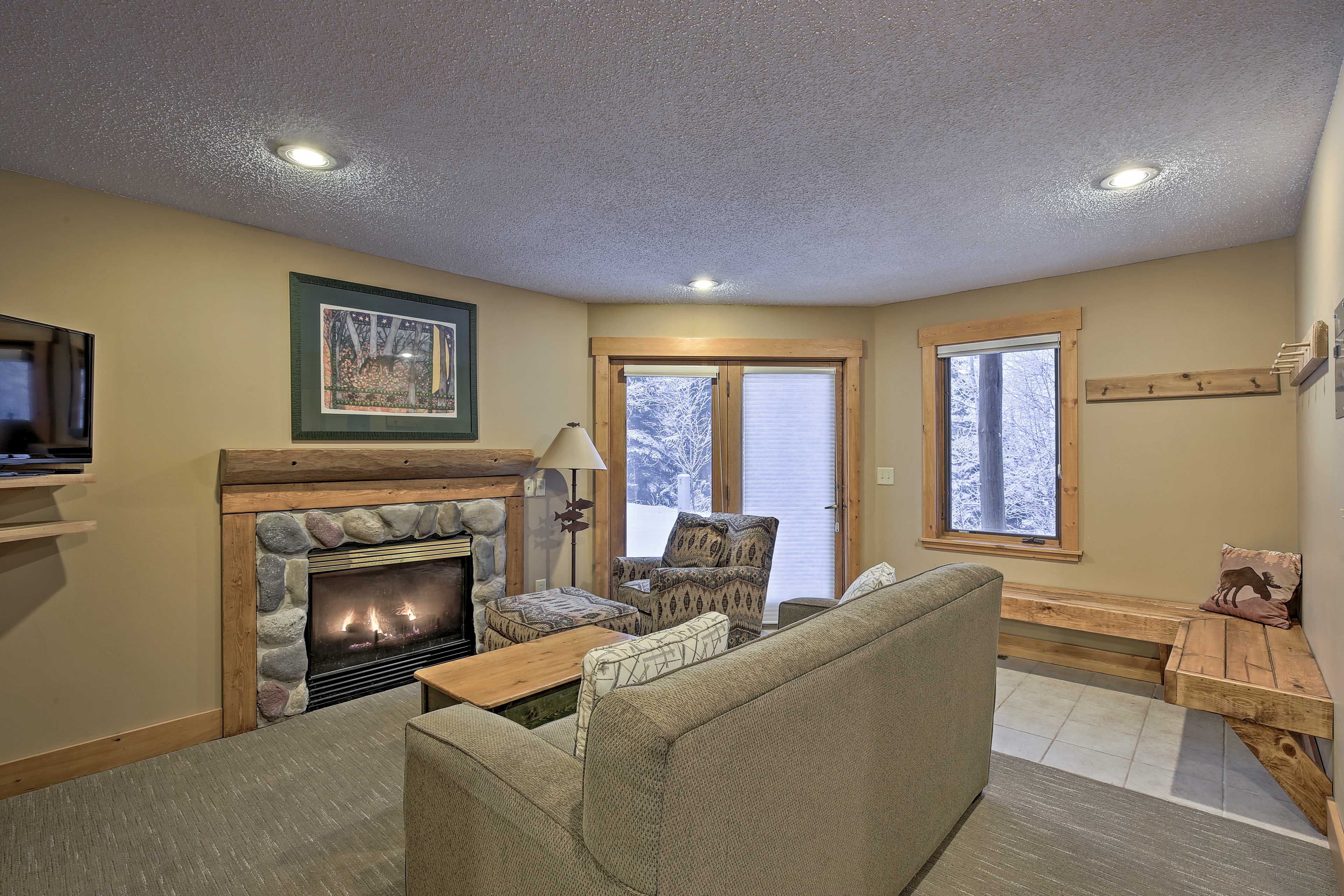 Downstairs Living Room | Walkout Patio