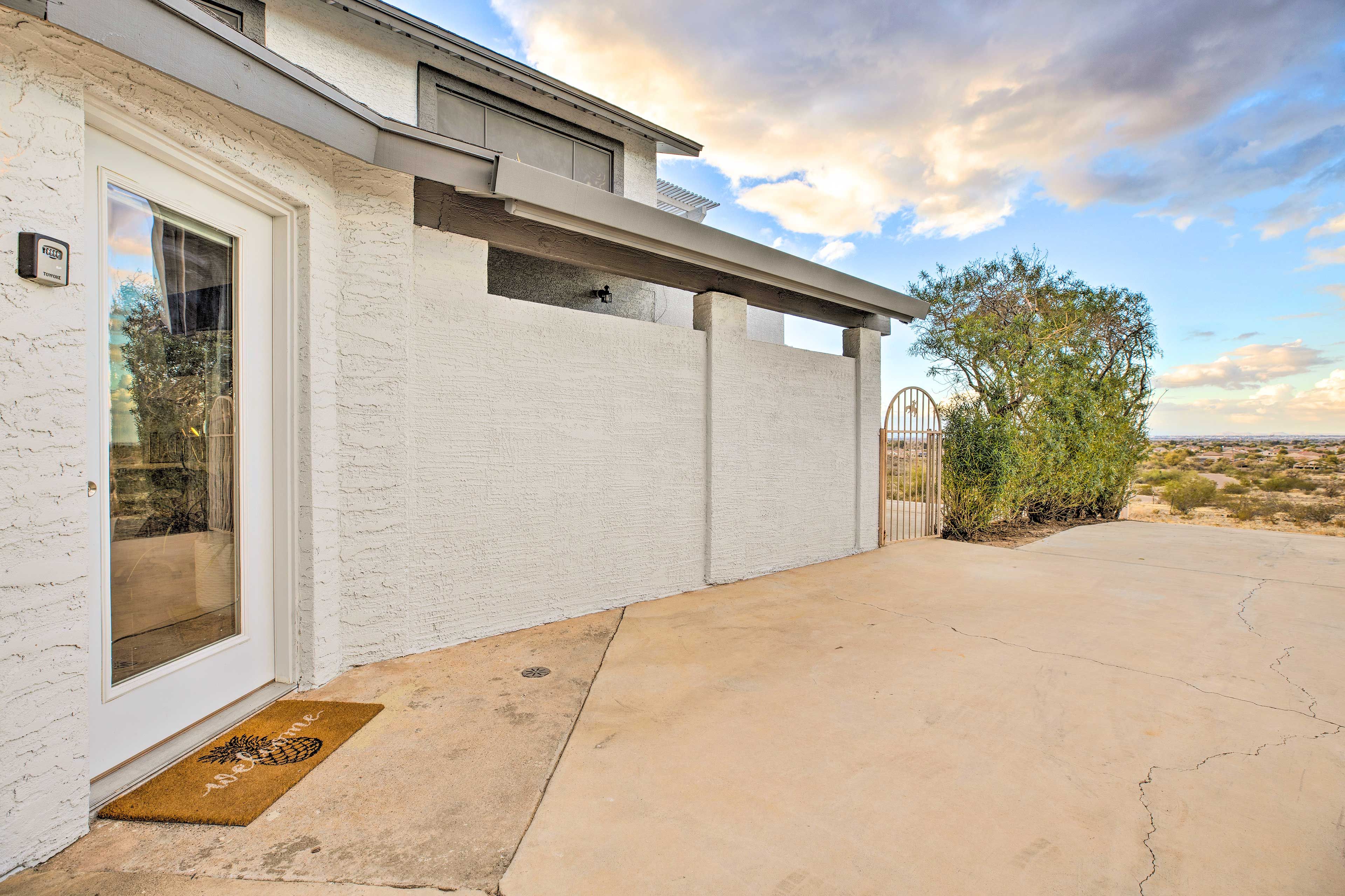 Private Entrance | Lockbox | Step-Free Access