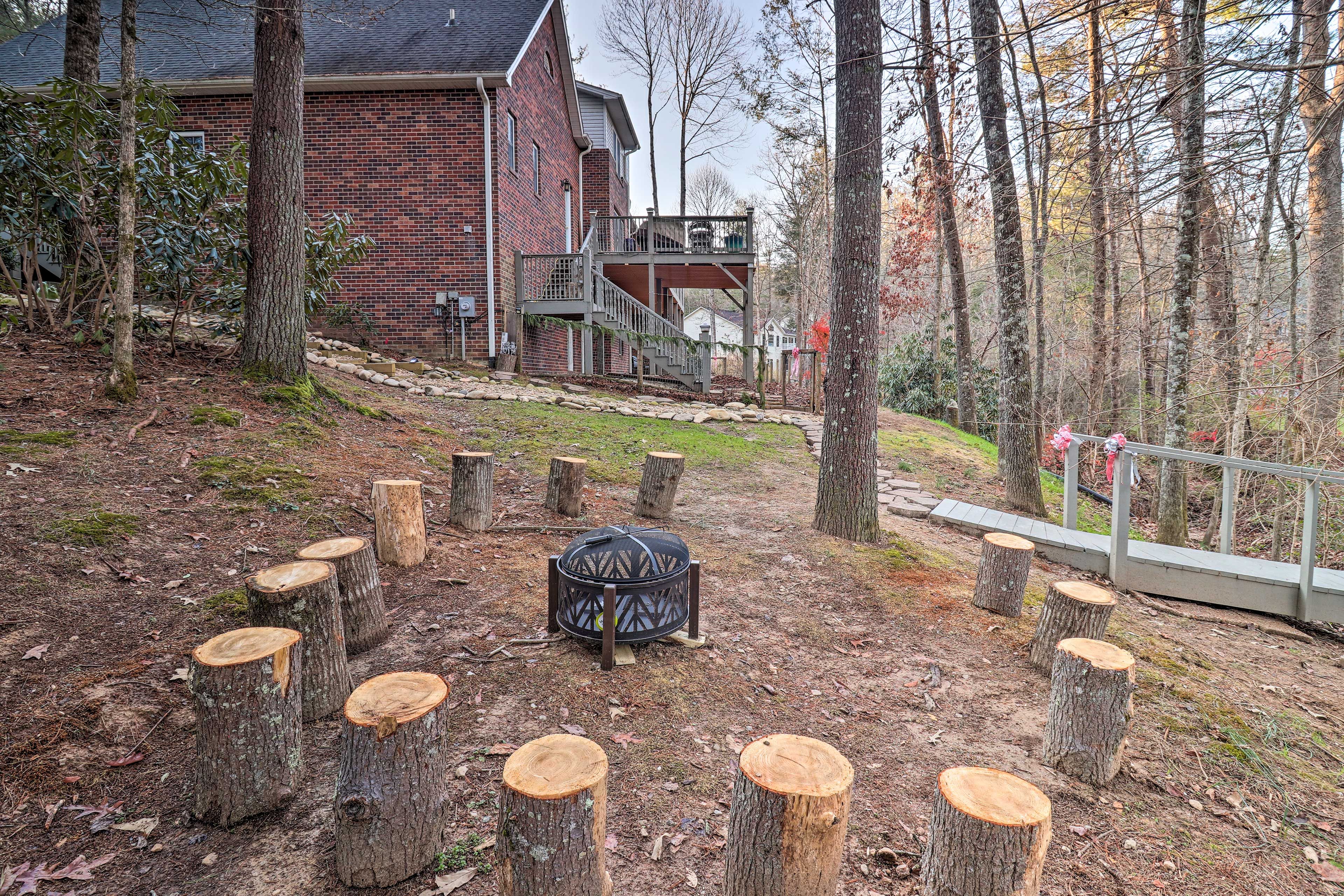 Home Exterior | Fire Pit