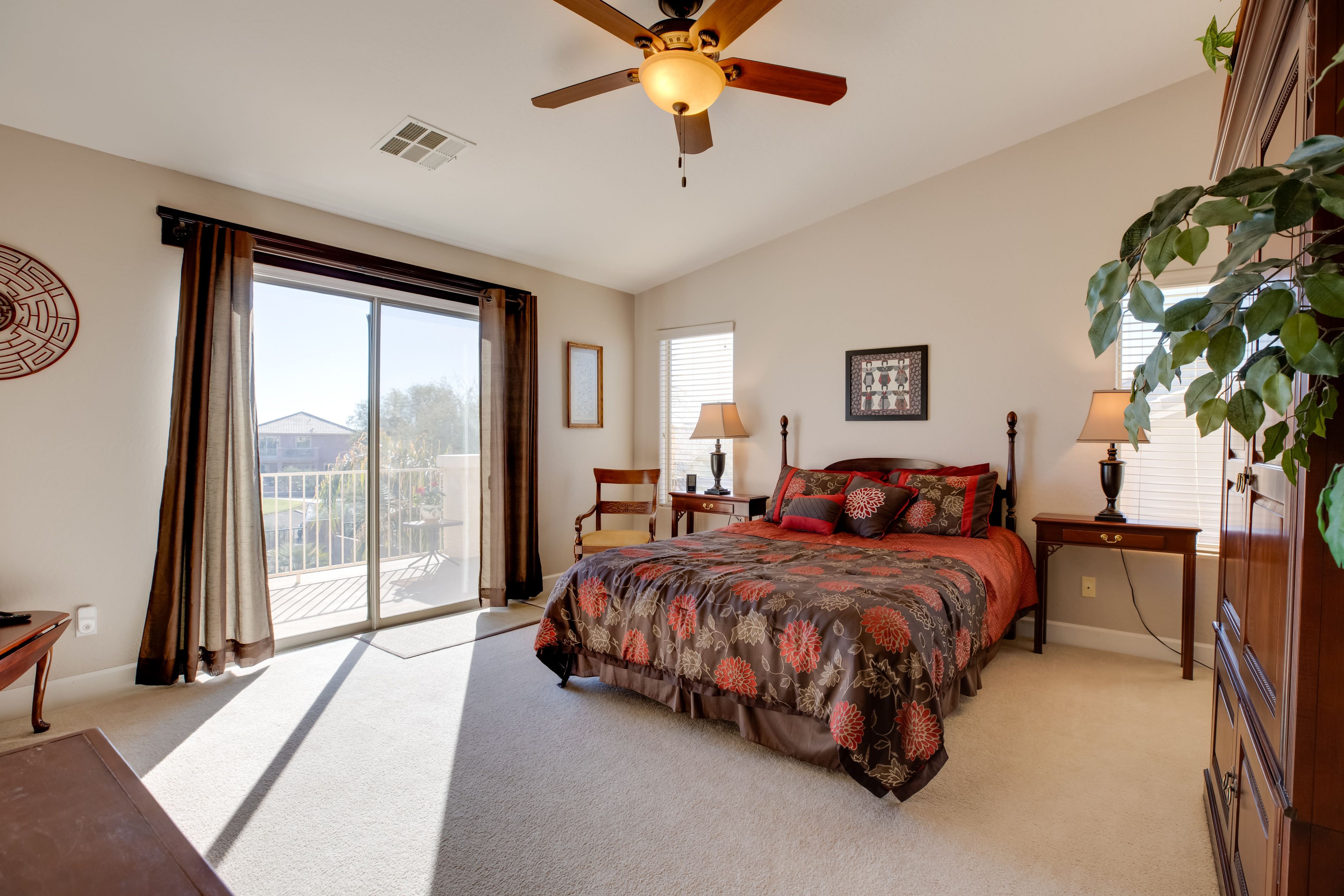 Bedroom 1 | Queen Bed | Second Floor