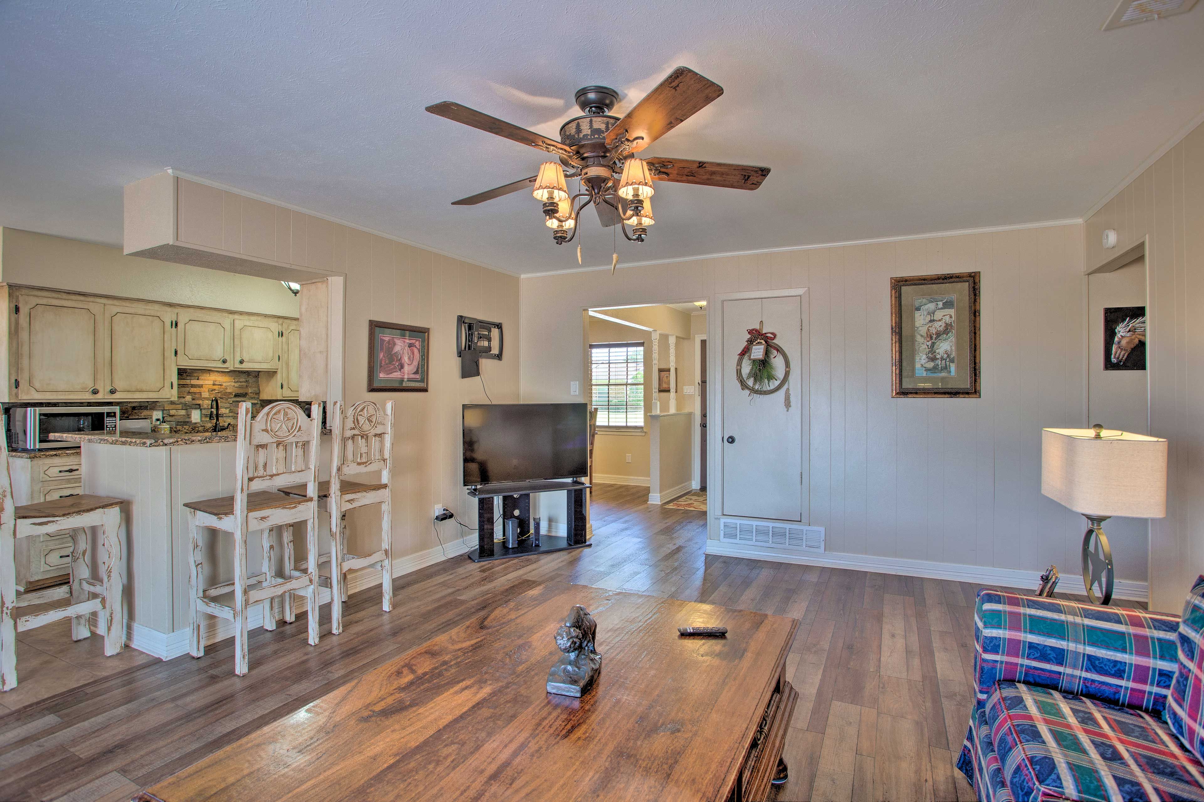 Living Room | Open Layout