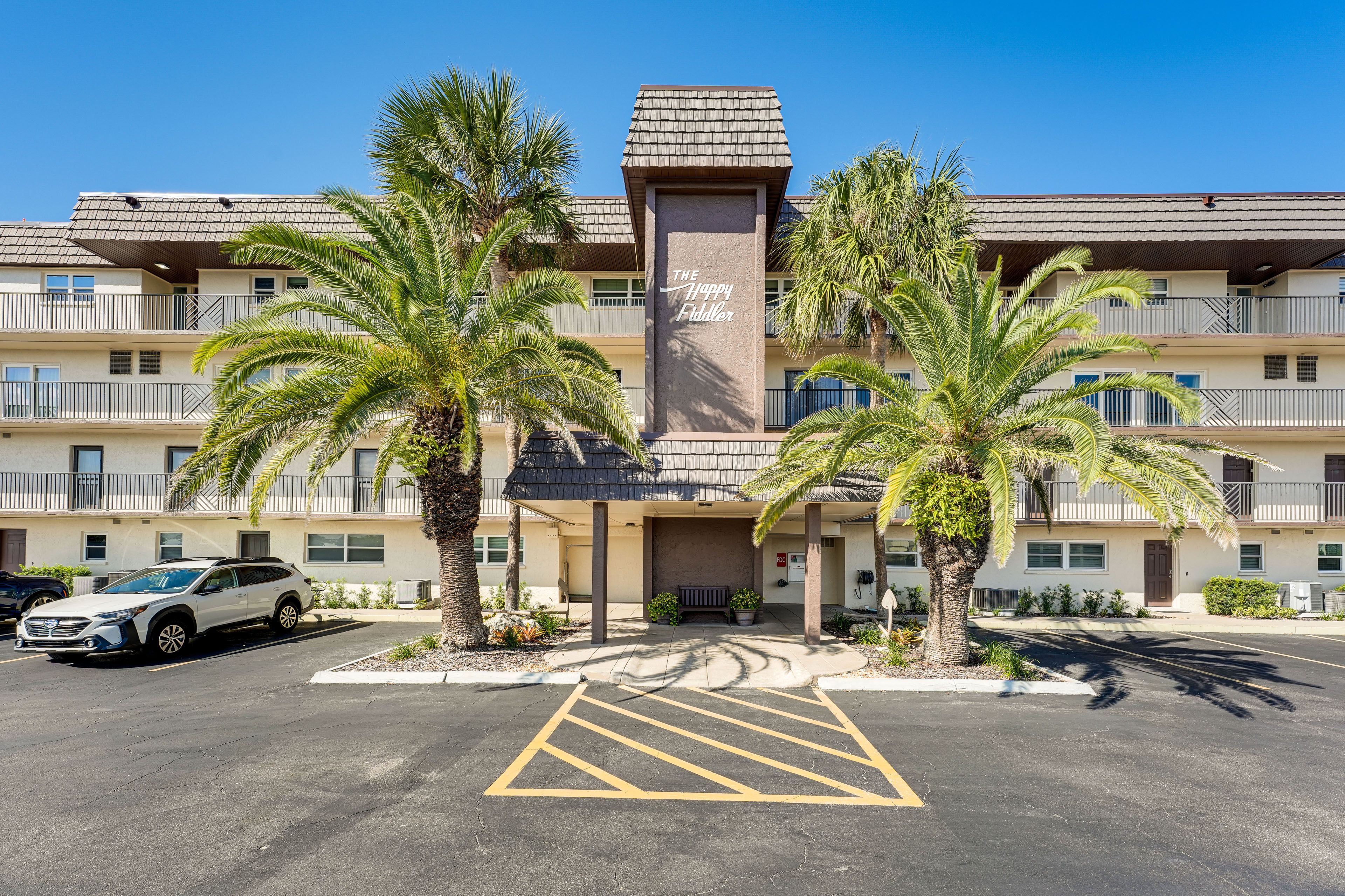 Parking | Community Lot (1 Vehicle) | Addt'l Guest Parking