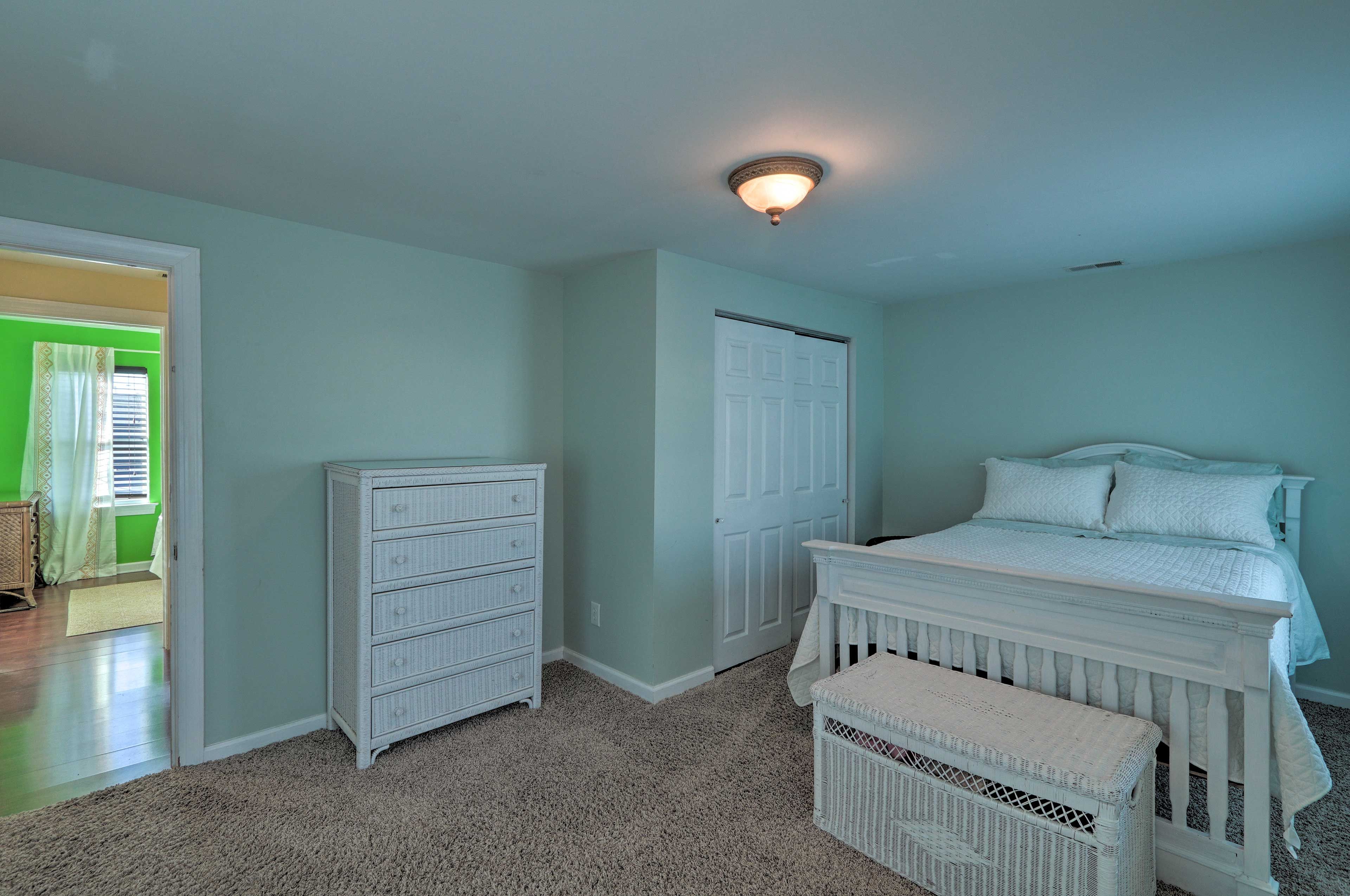 Bedroom 1 | Linens Provided