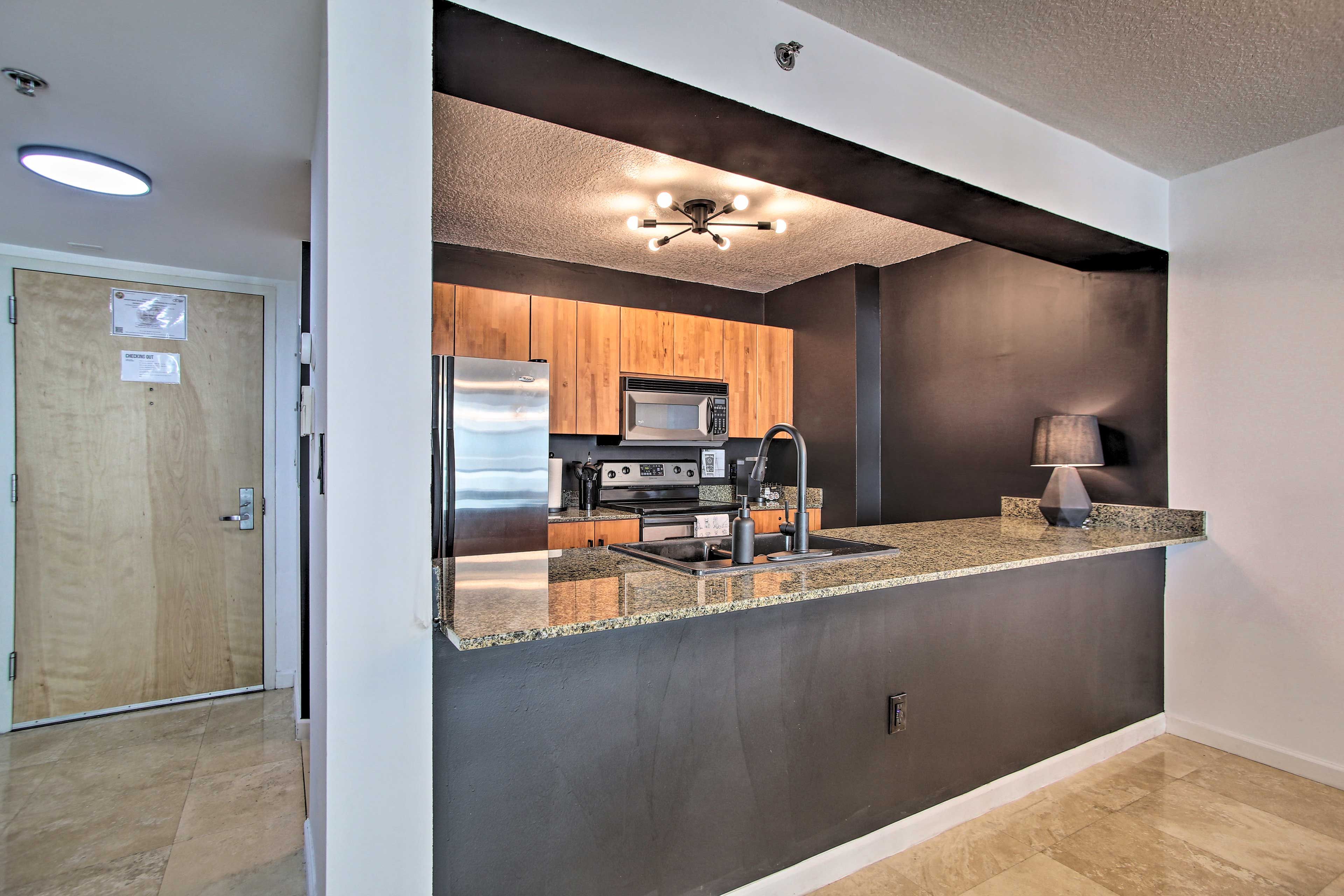 Fully Equipped Kitchen | Toaster Oven | Ice Maker
