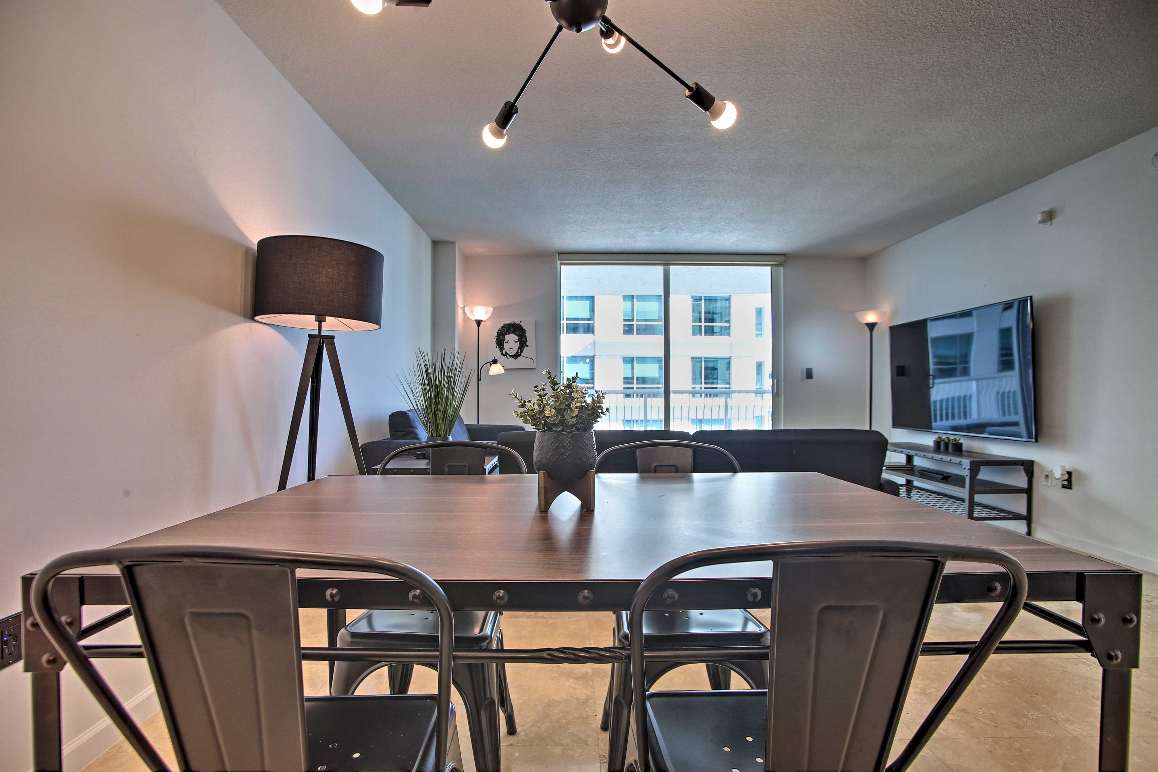 Dining Room | High Chair