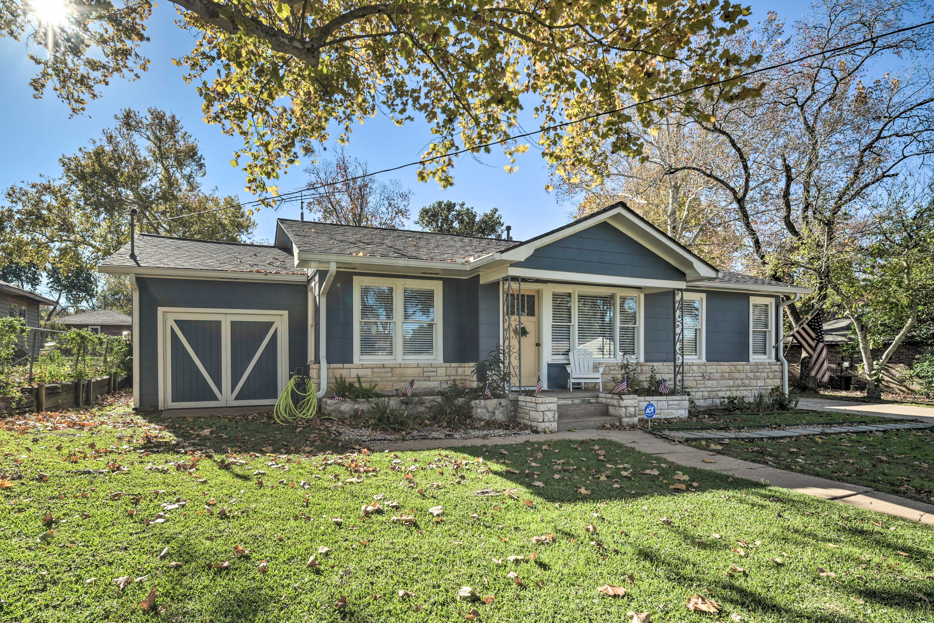 Property Exterior | Steps to Enter
