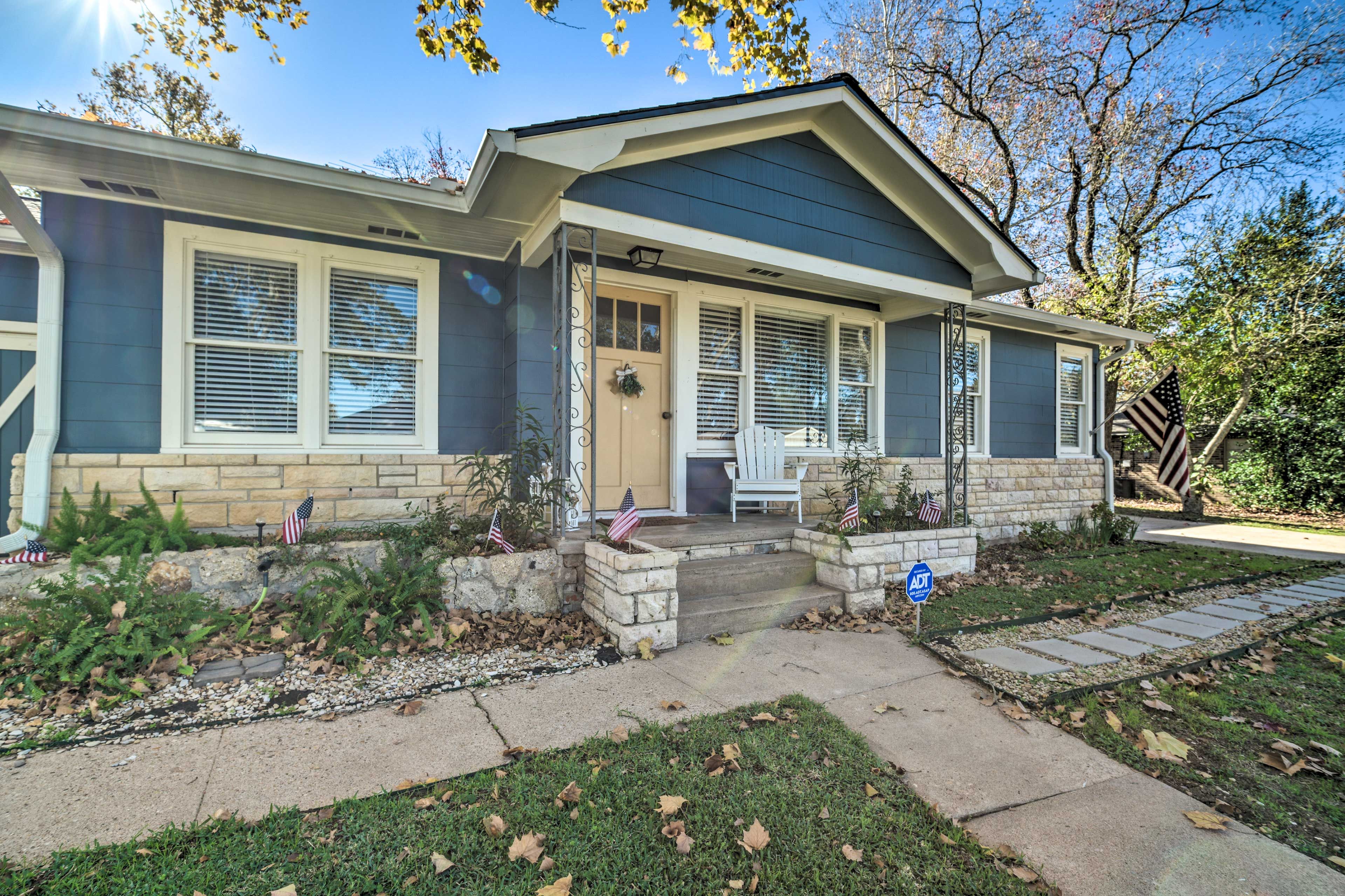 Property Exterior | Off-Street Parking