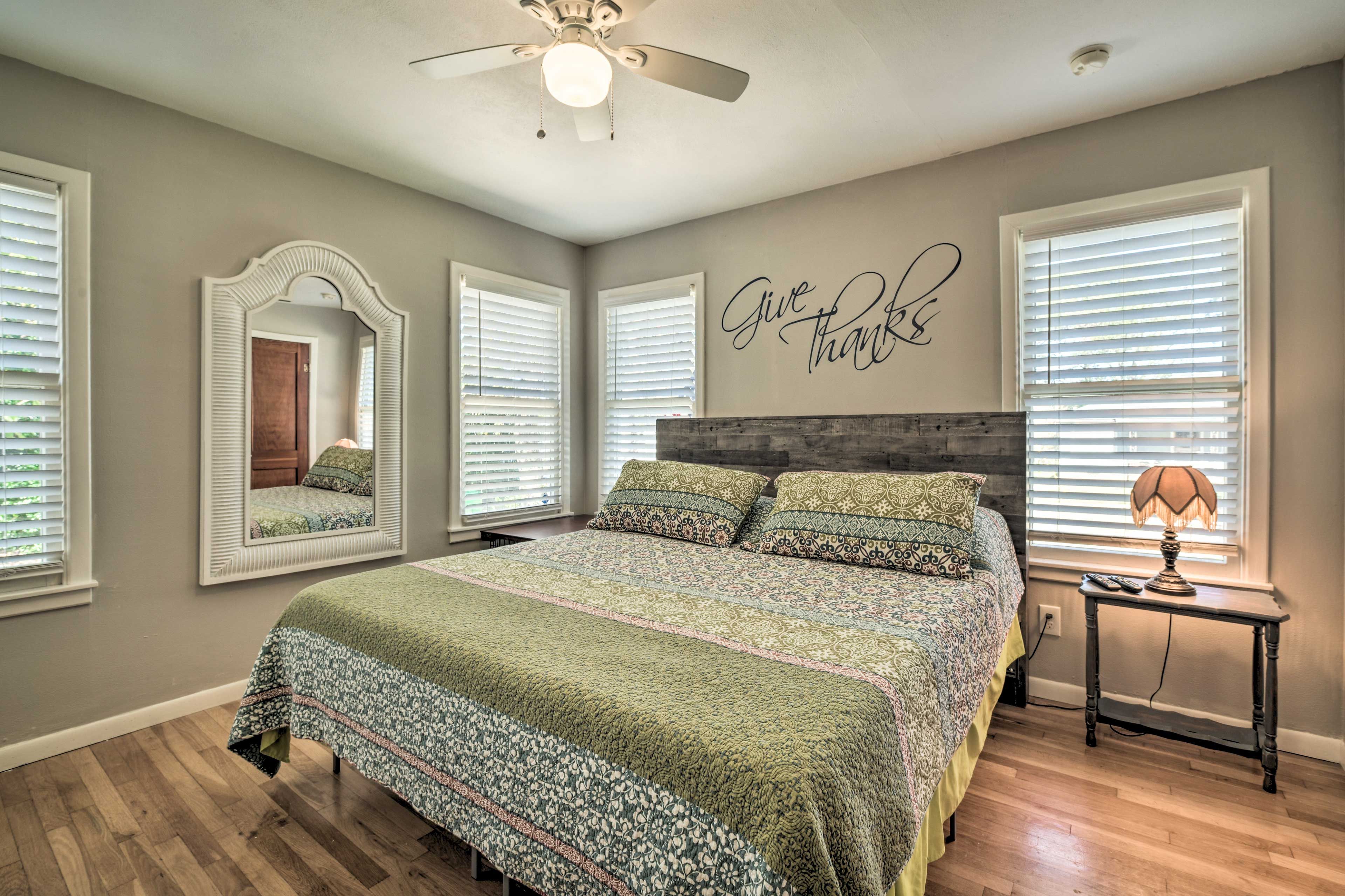 Bedroom 1 | King Bed | Linens Provided