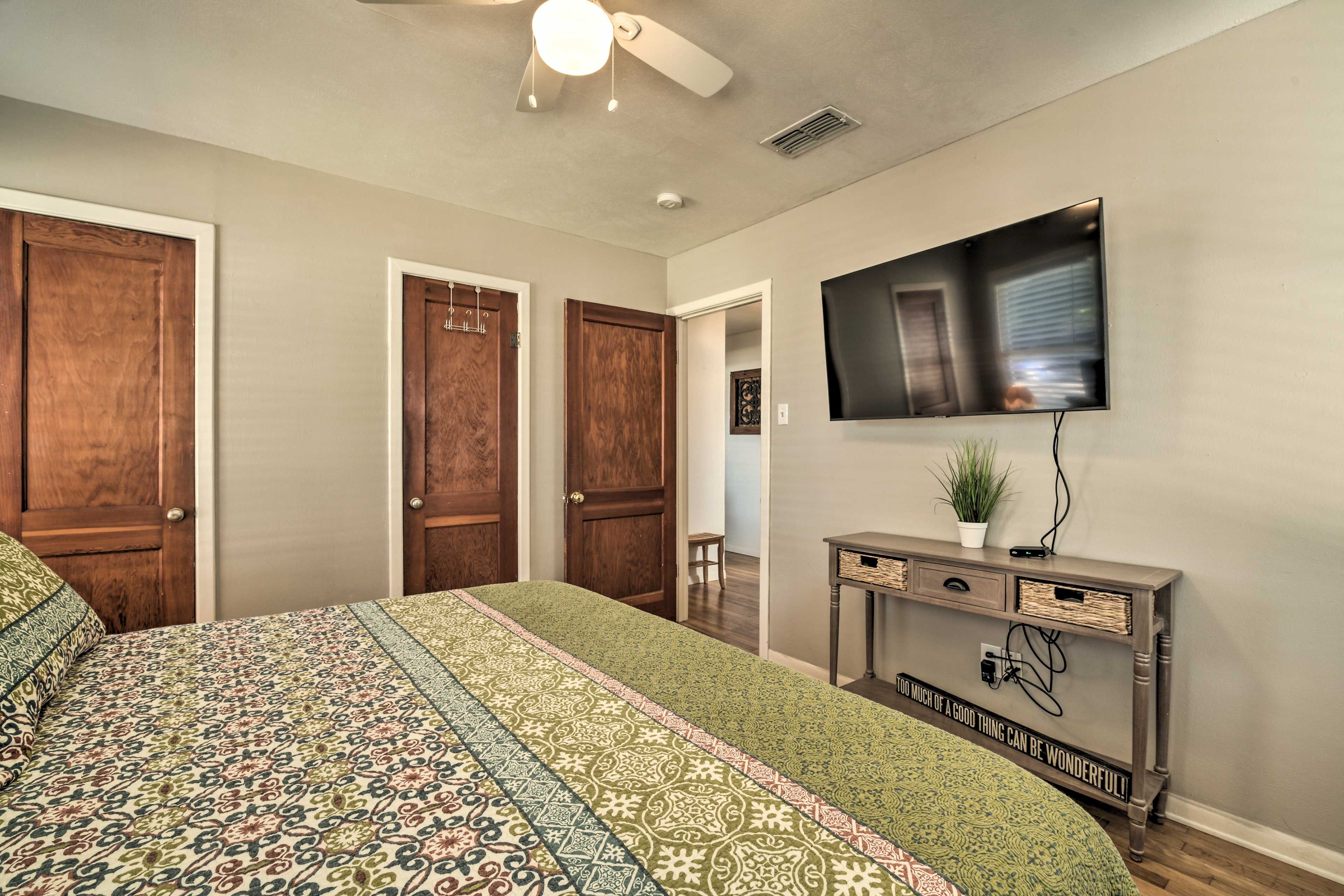 Bedroom 1 | 50-Inch Smart TV