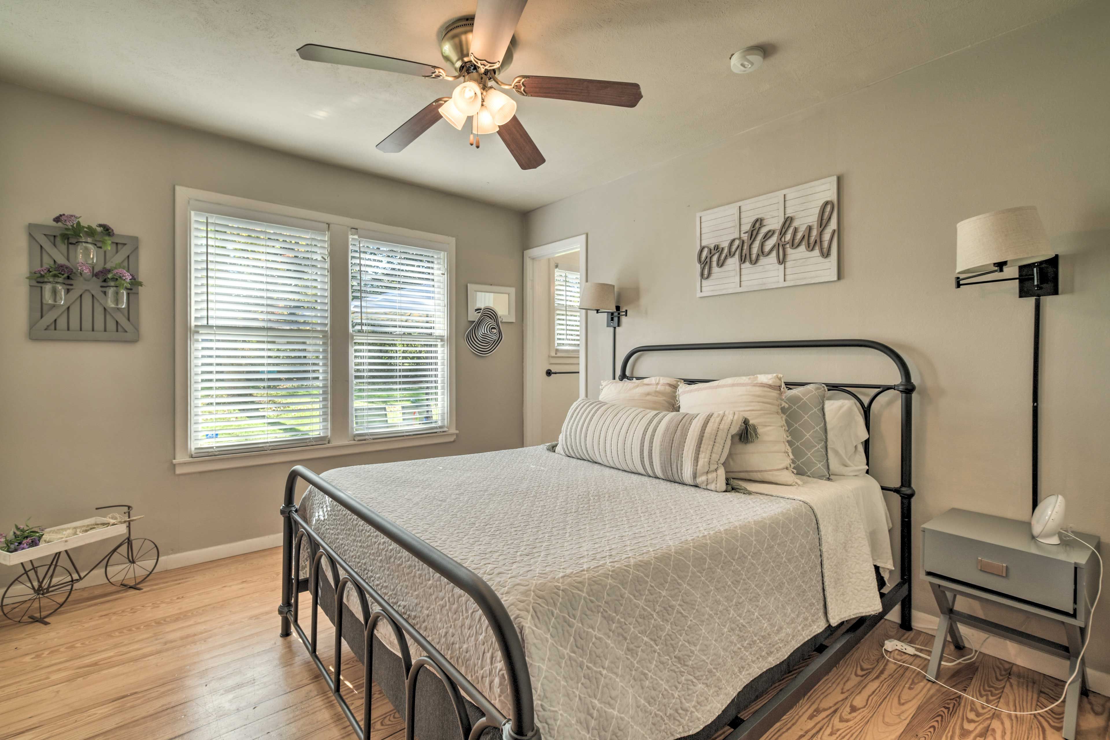 Bedroom 3 | Queen Bed | Linens Provided
