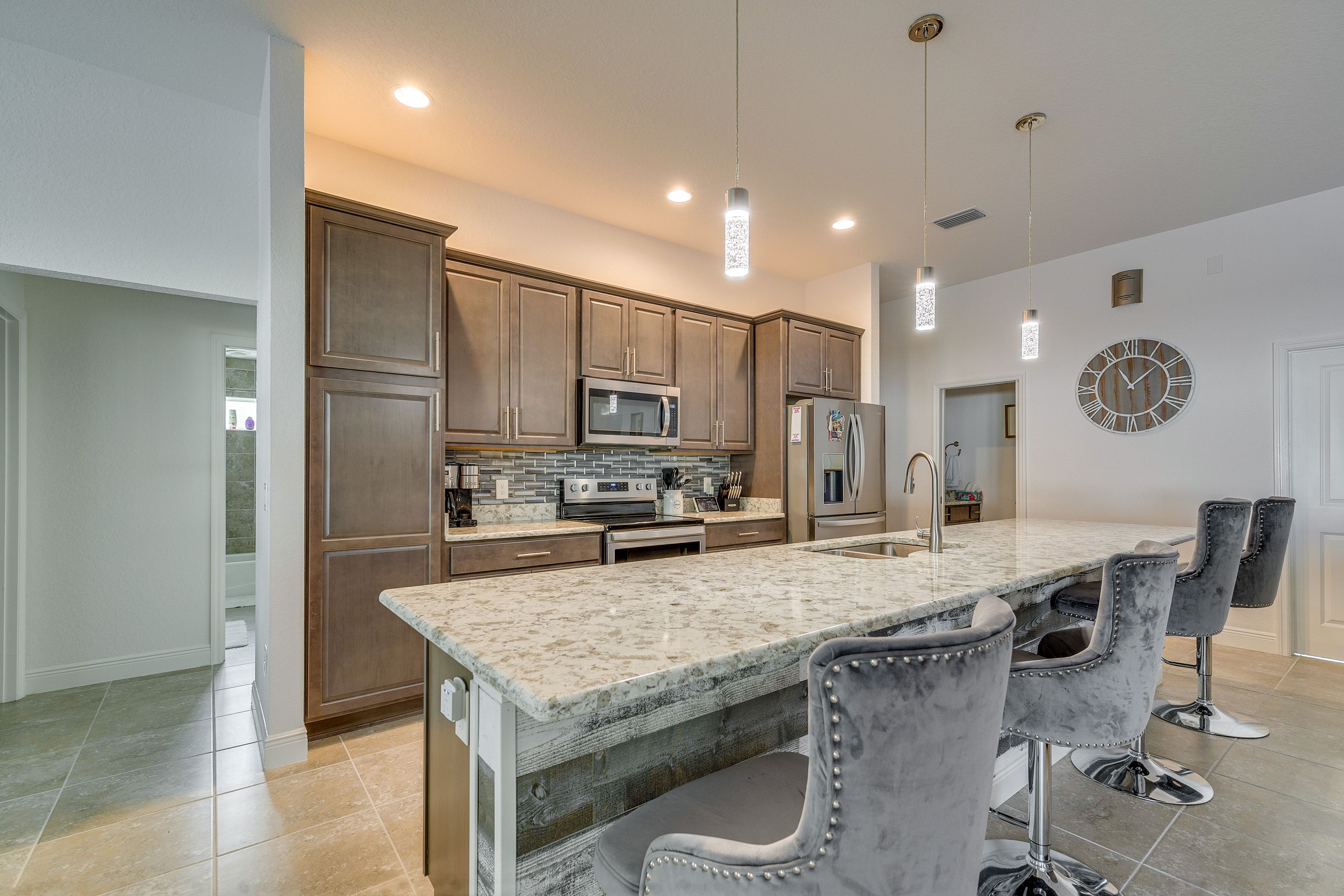 Fully Equipped Kitchen | Cooking Basics | Dishware & Flatware