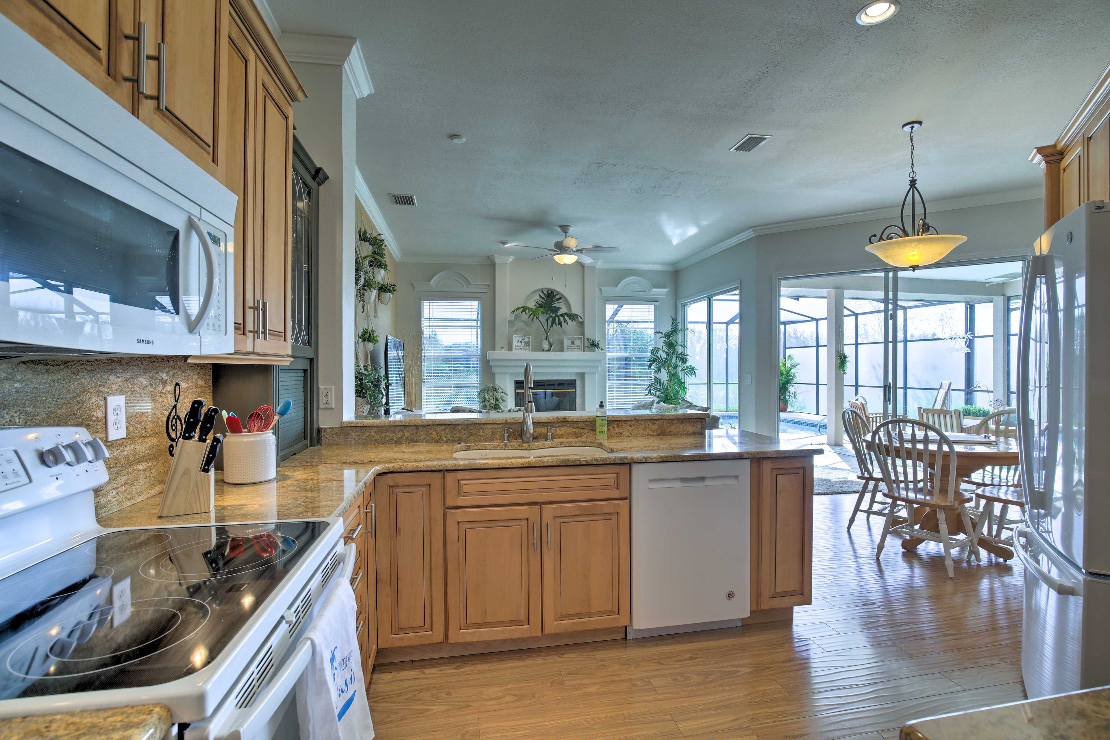 Kitchen | Dishware/Flatware