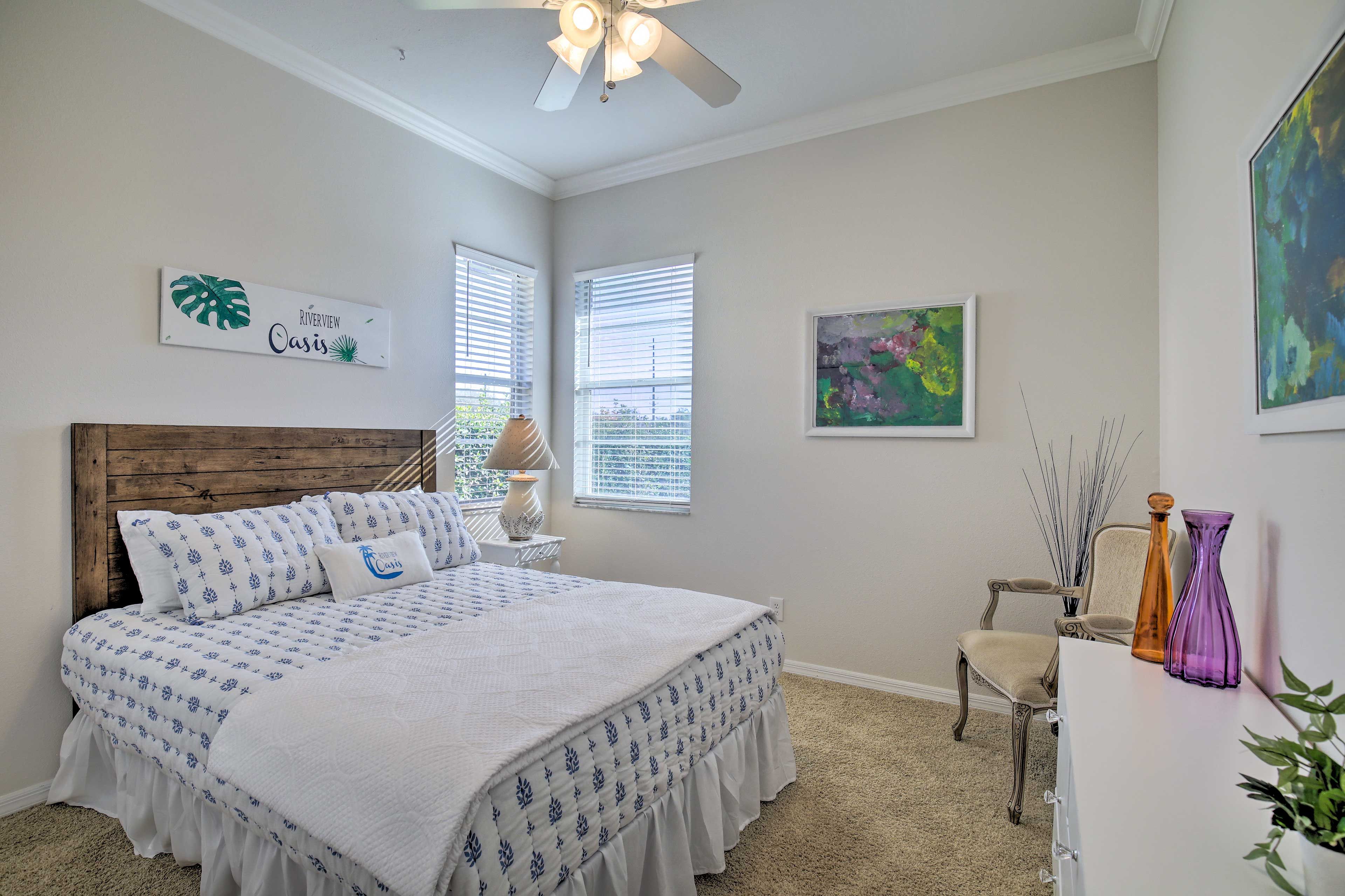 Bedroom 2 | Queen Bed