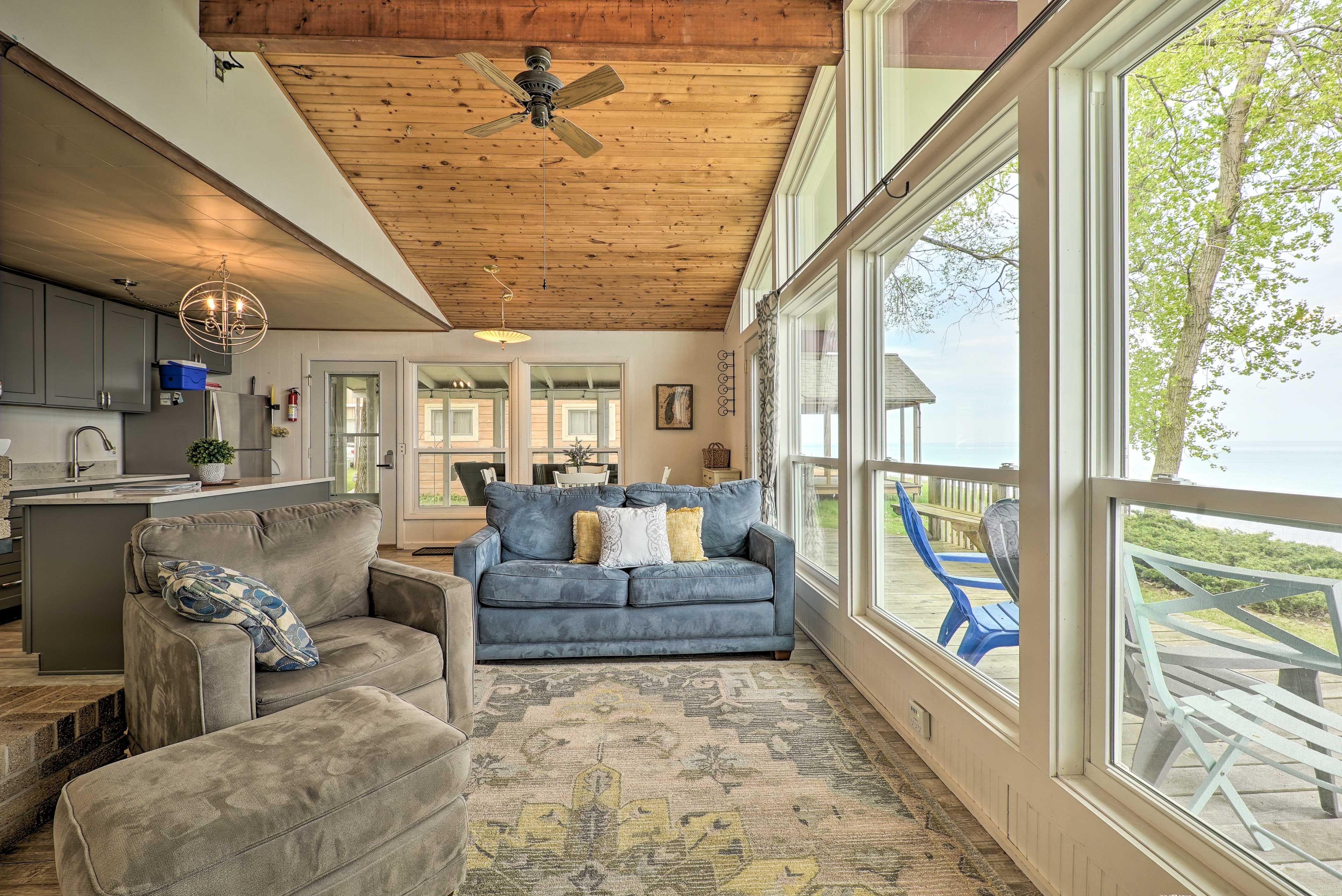 Living Room | Single-Story Property