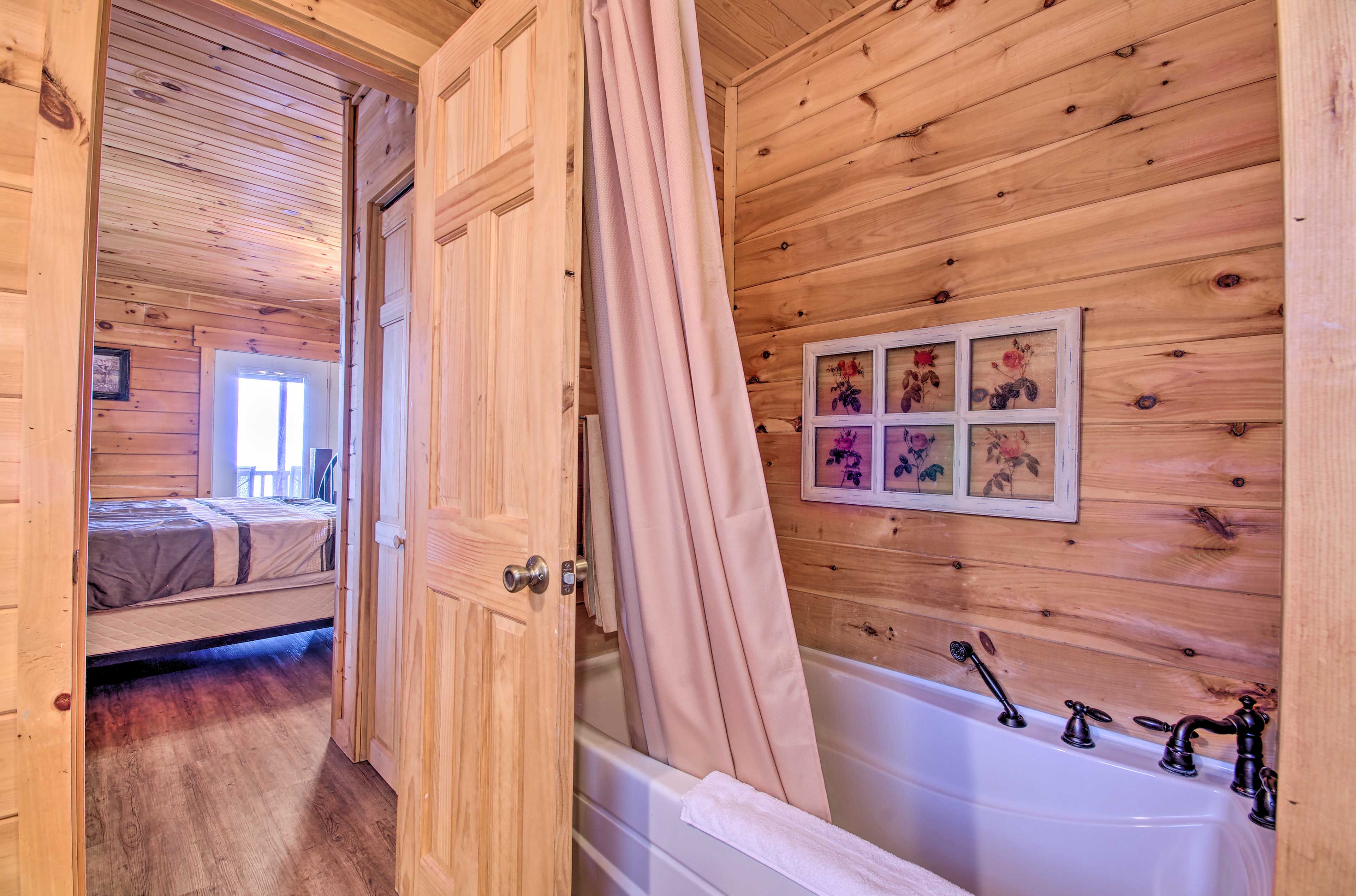 Full Bathroom