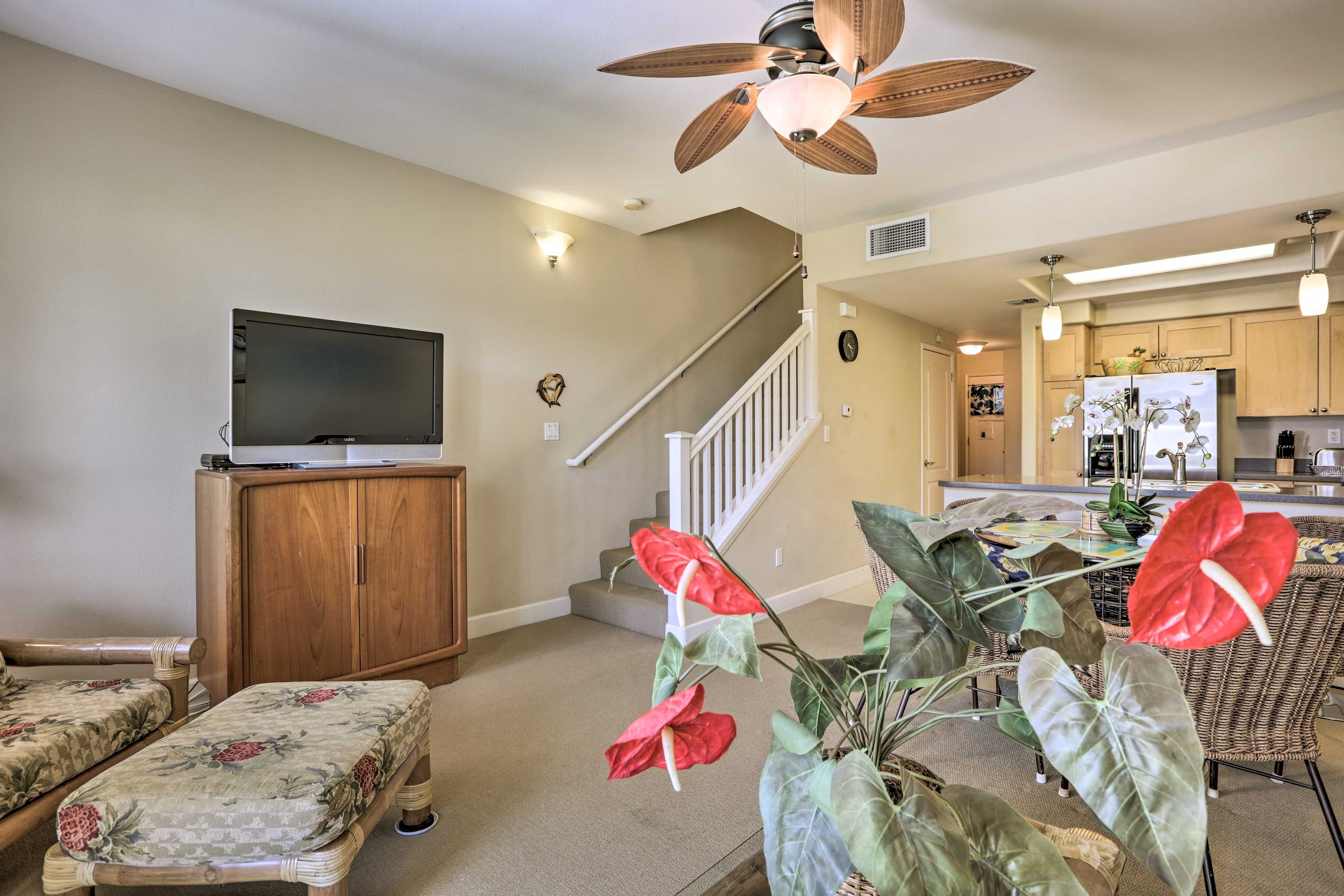 Living Room | Cable TV