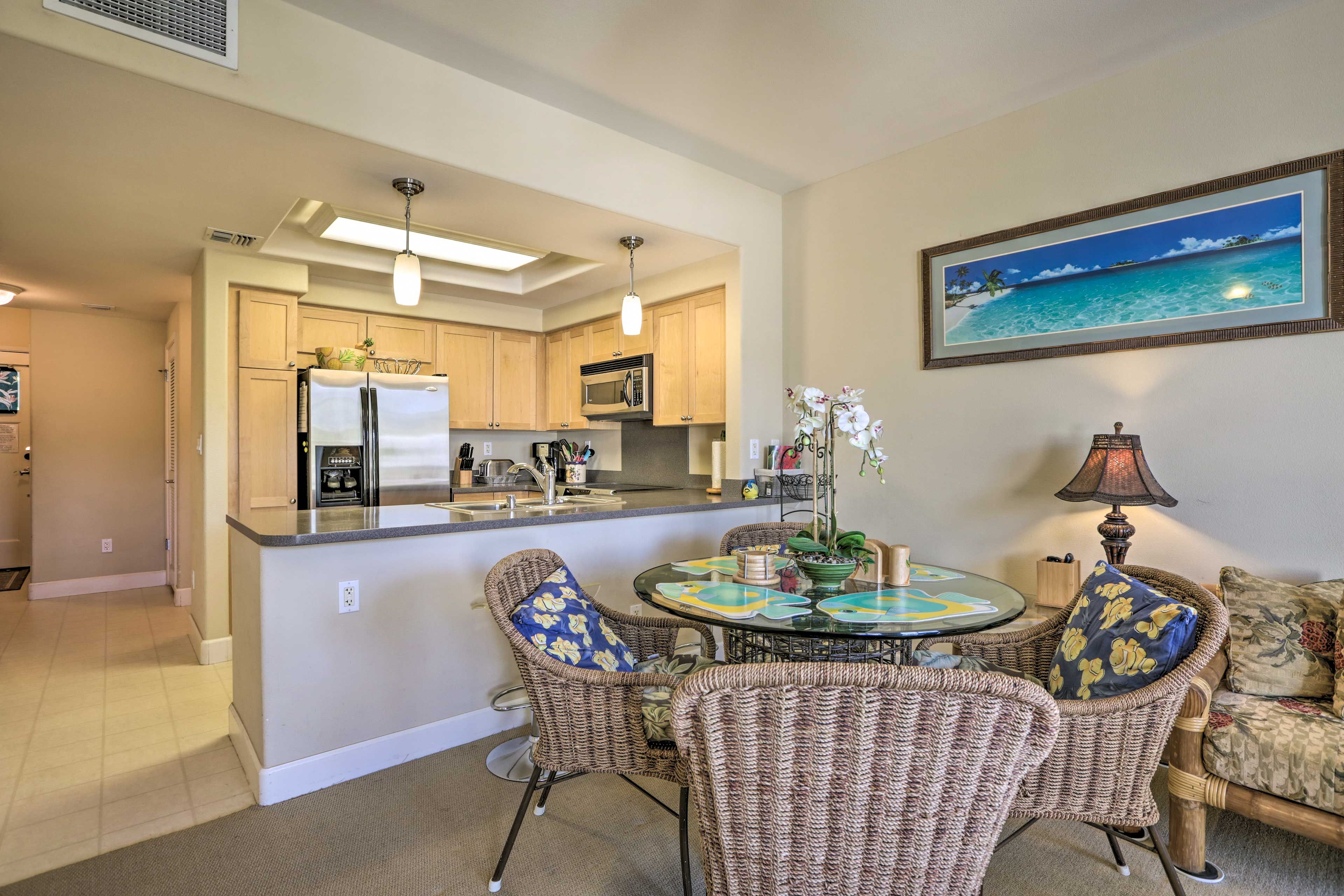 Dining Area | Family-Style Dining Table