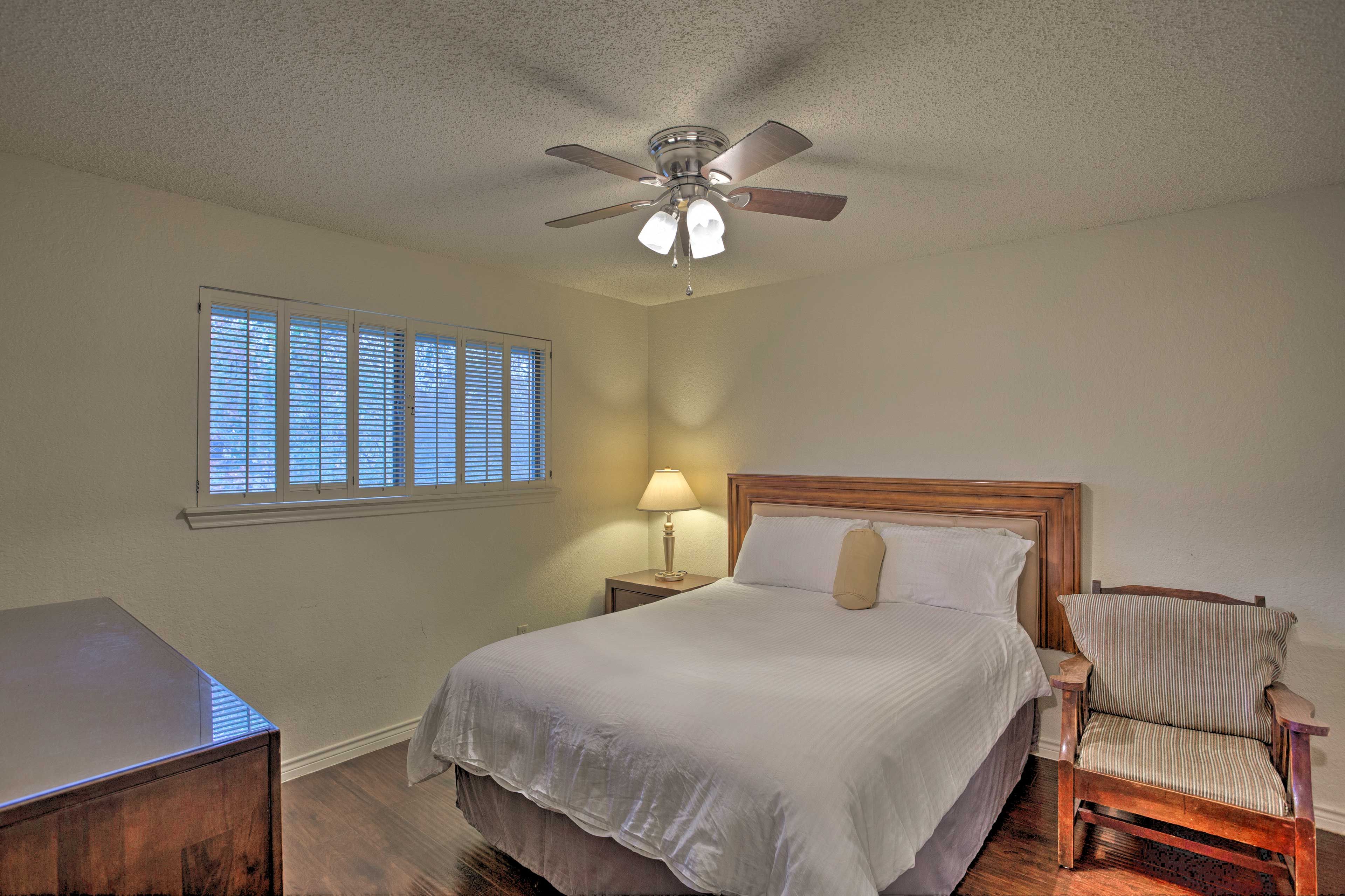 Bedroom 3 | 2nd Floor | Queen Bed