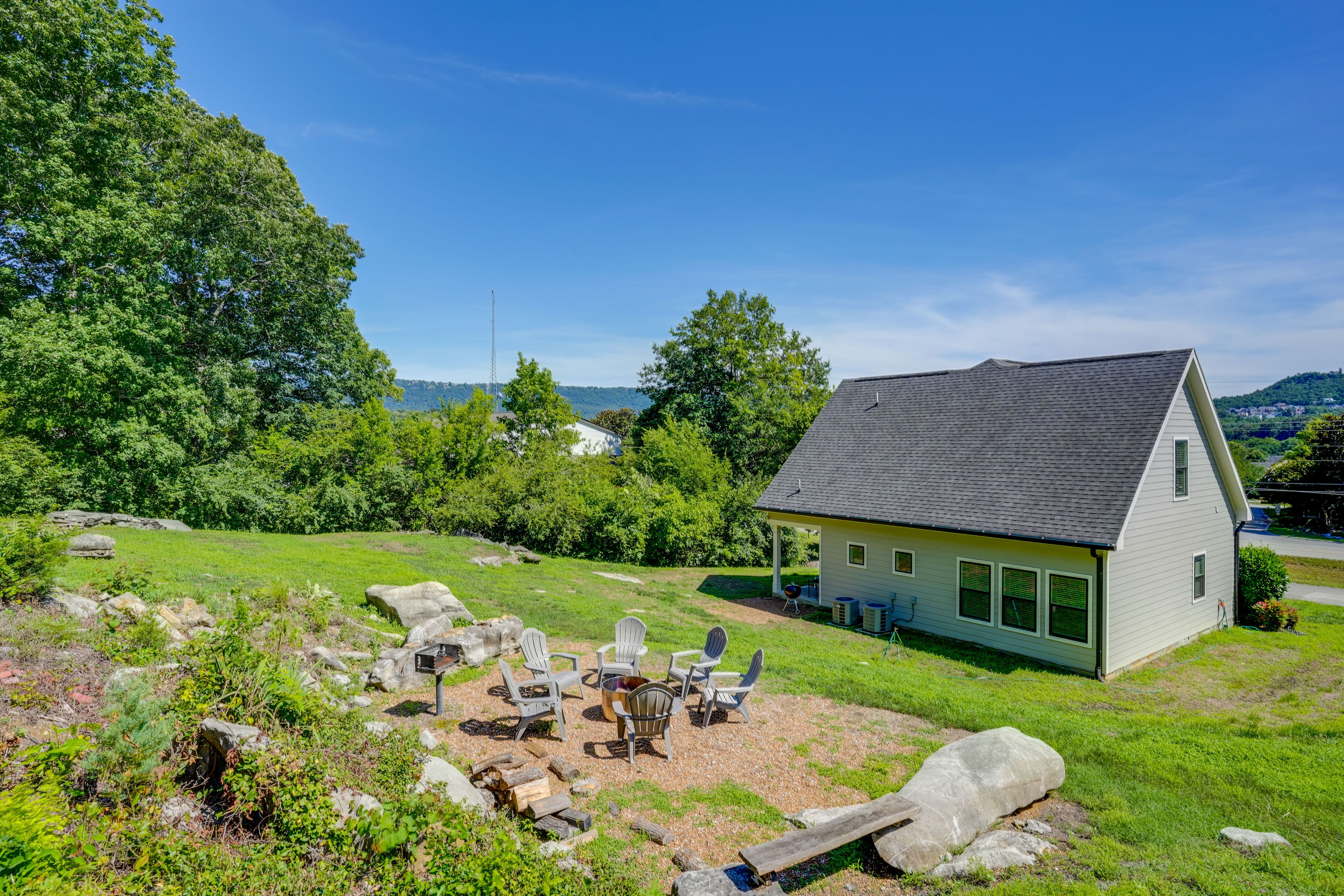 Backyard | Fire Pit | Views