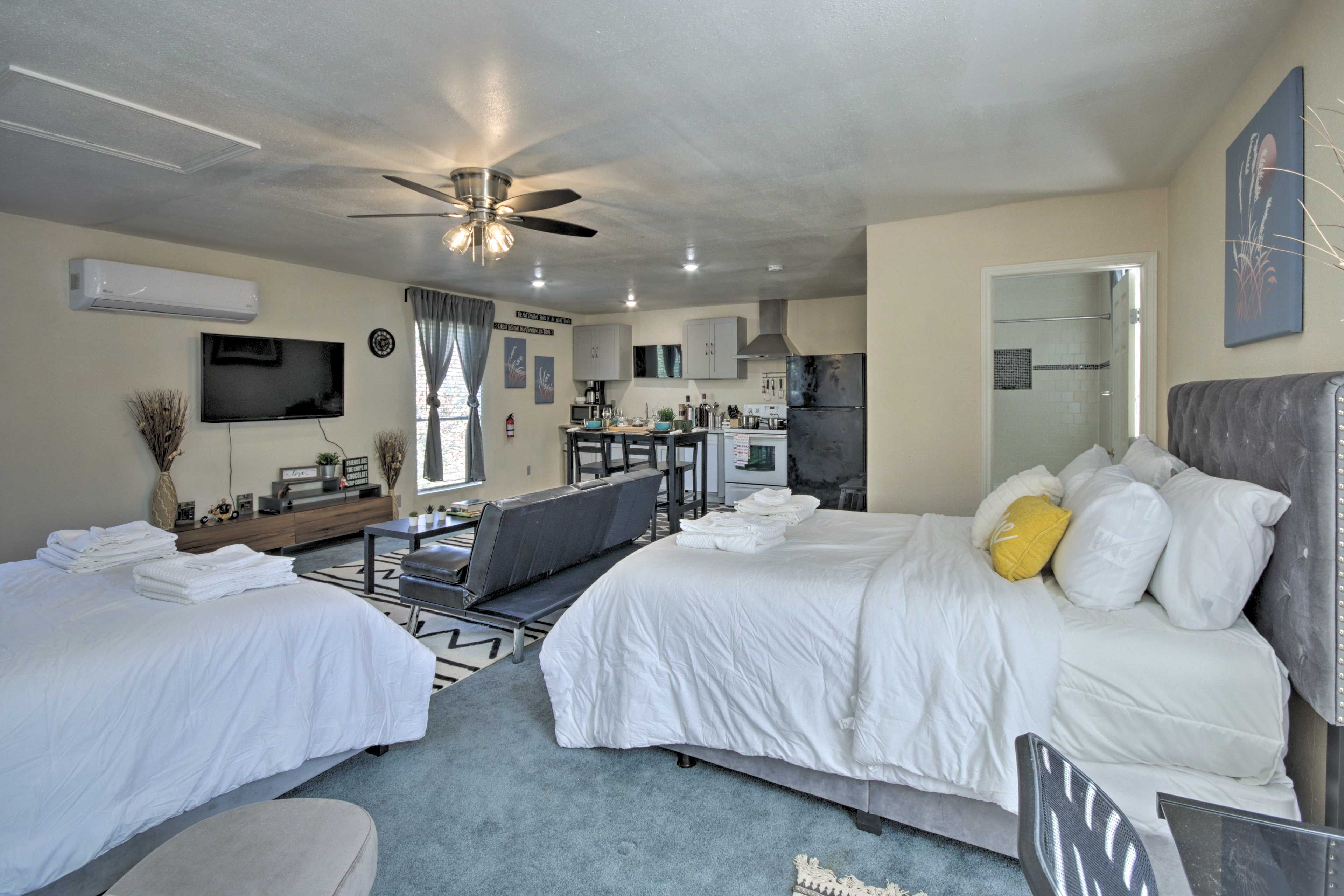 Studio | Linens Provided