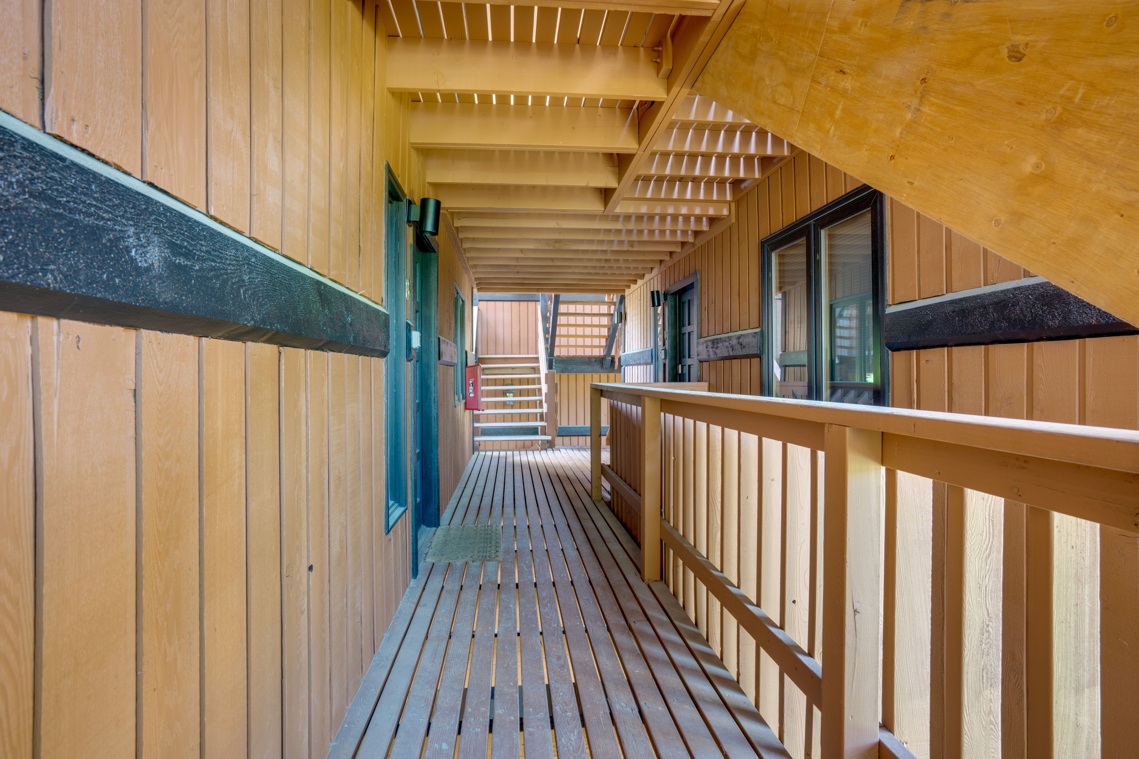 Front Door | Keyless Entry | Contactless Check-In | Stairs Required