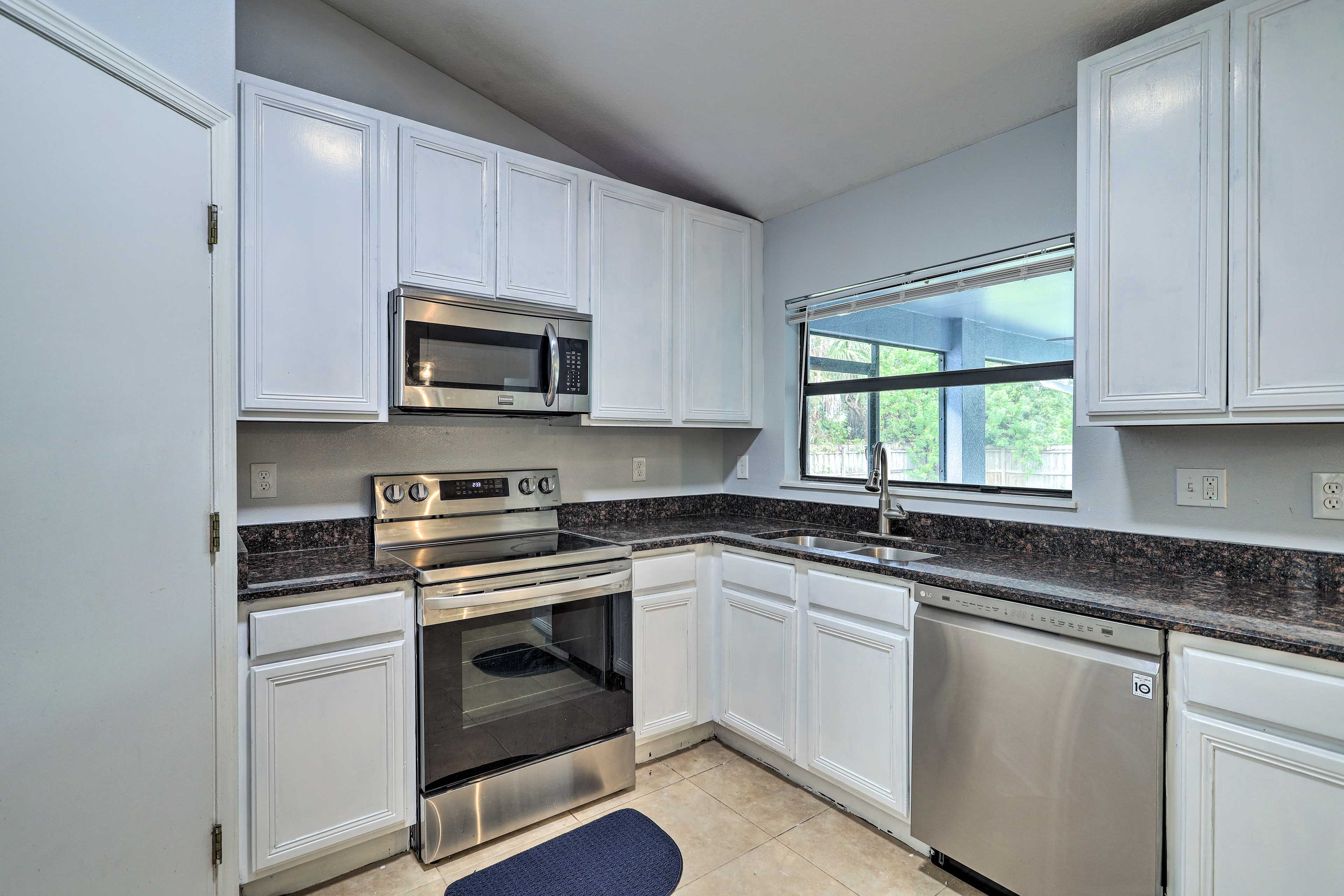 Fully Equipped Kitchen | Toaster