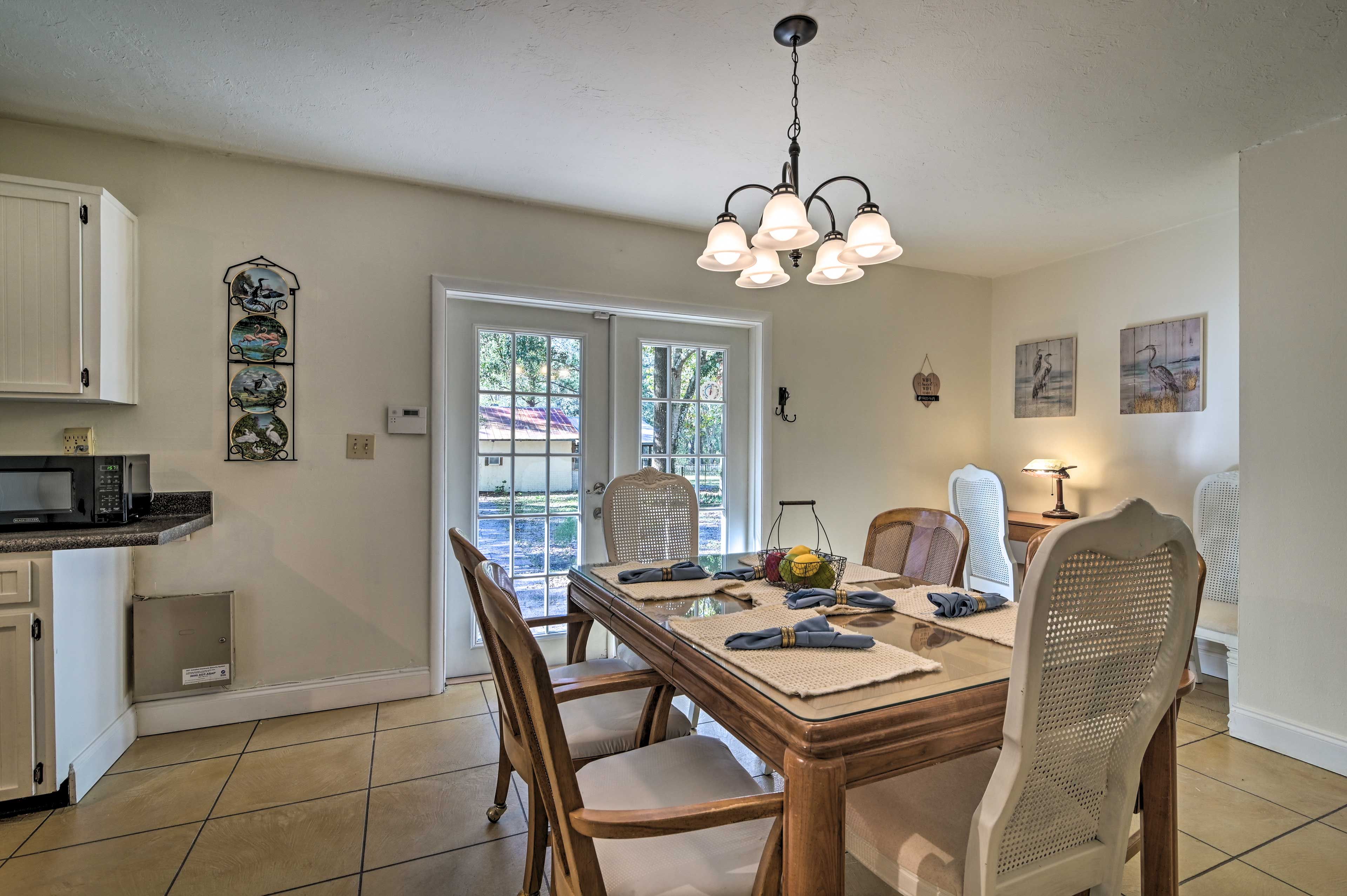 Dining Table | Additional Seating Available | Desk Workspace