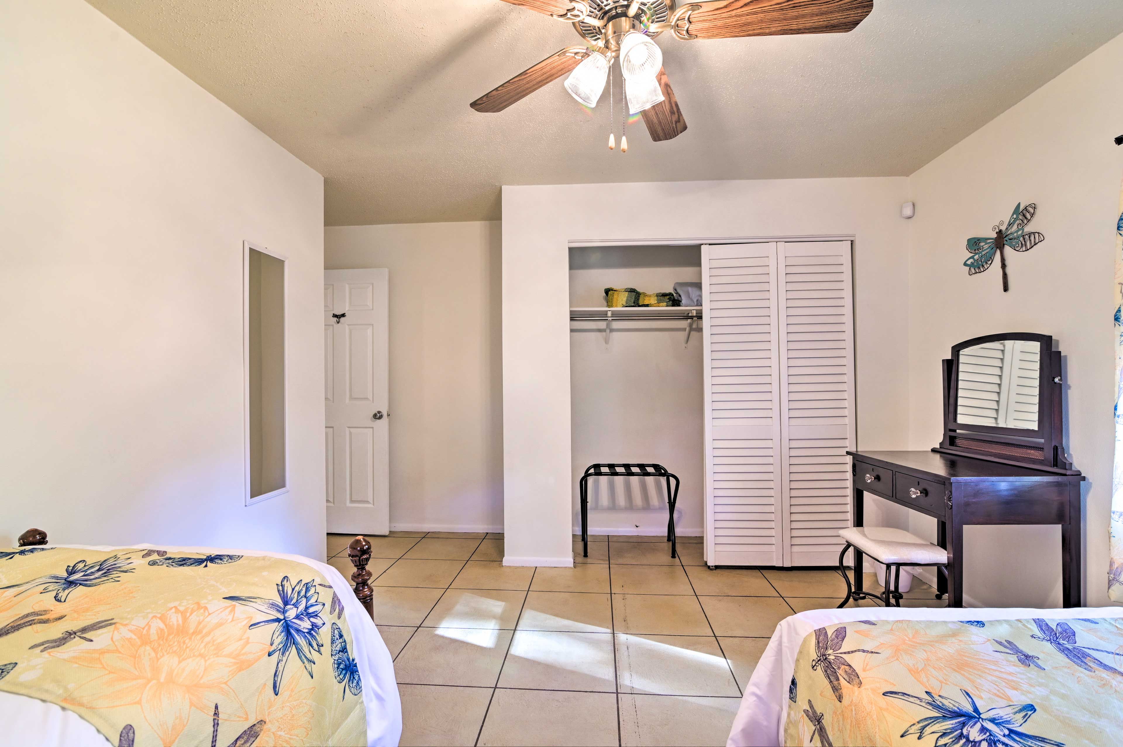 Bedroom 2 | Linens Provided