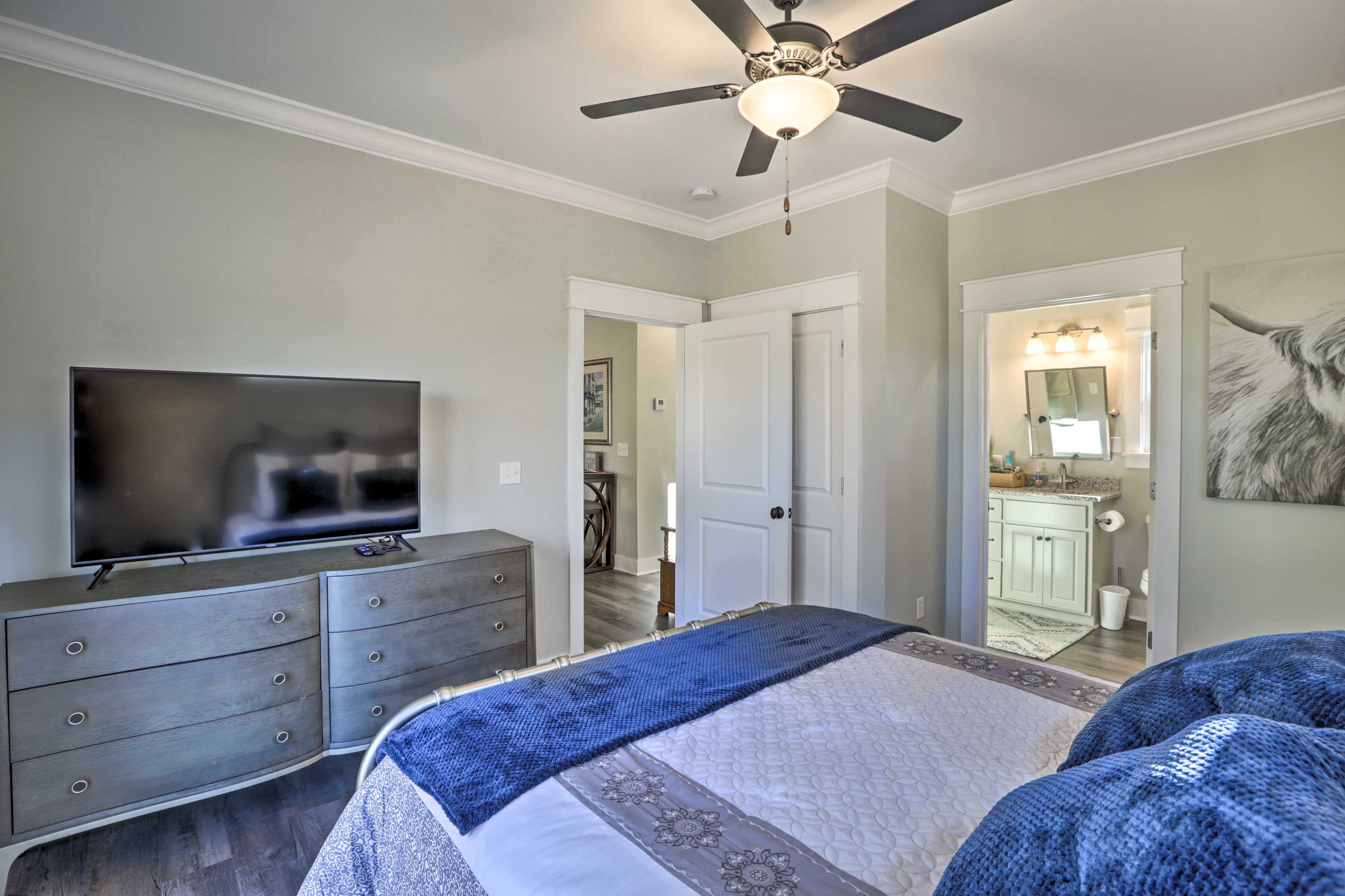 Bedroom 2 | En-Suite Bathroom