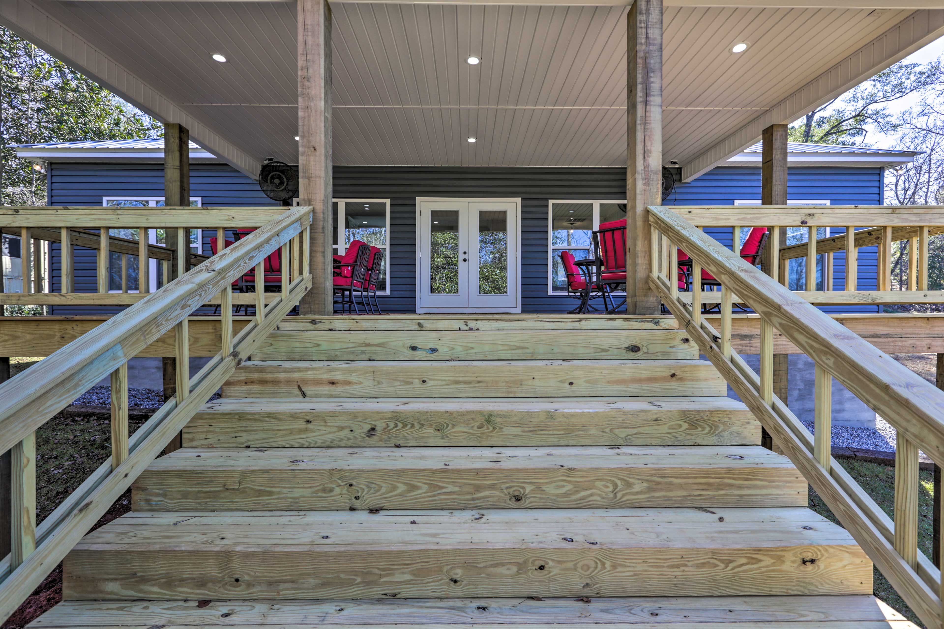 Back Deck | Stairs Required