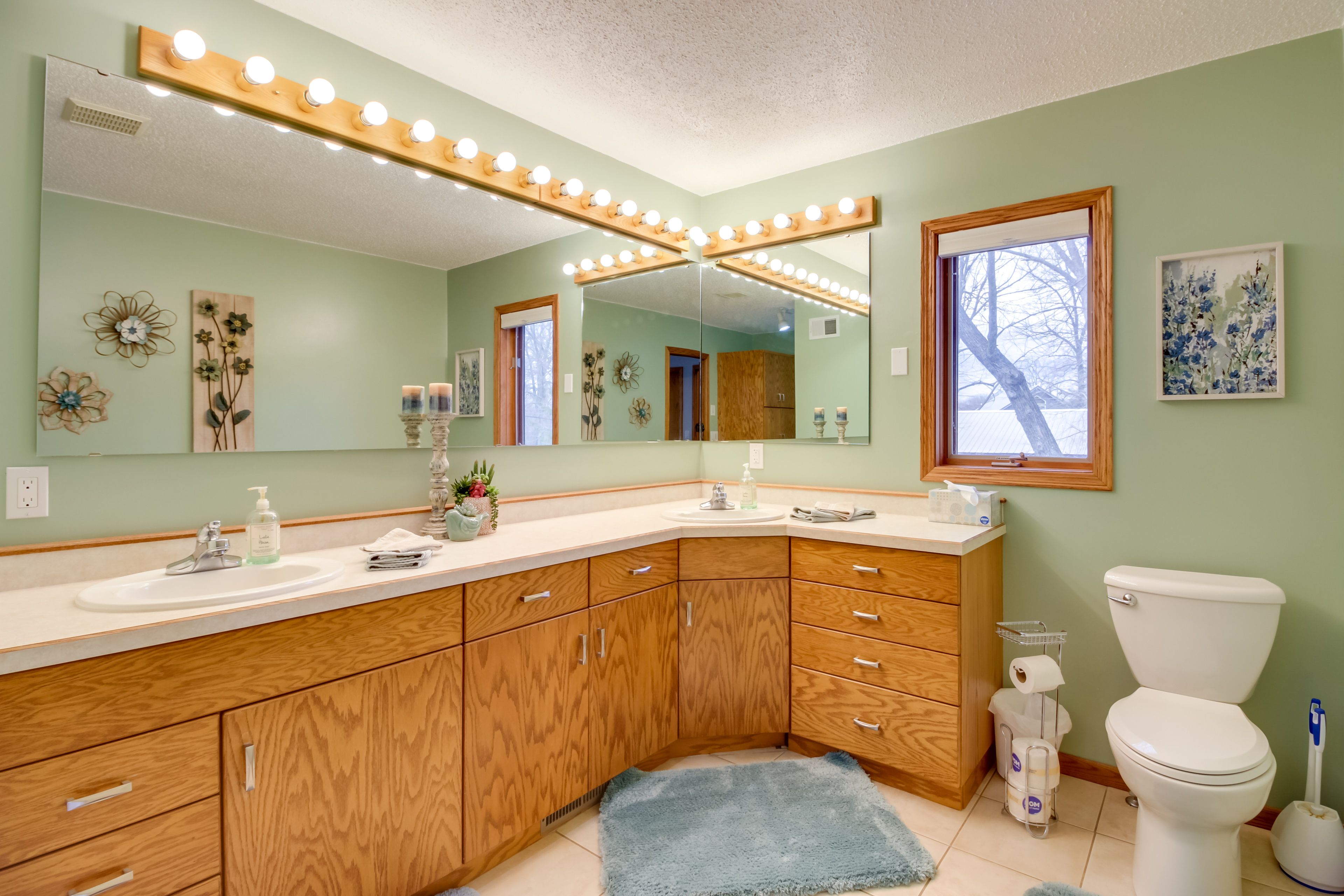 En-Suite Bathroom | Hair Dryer