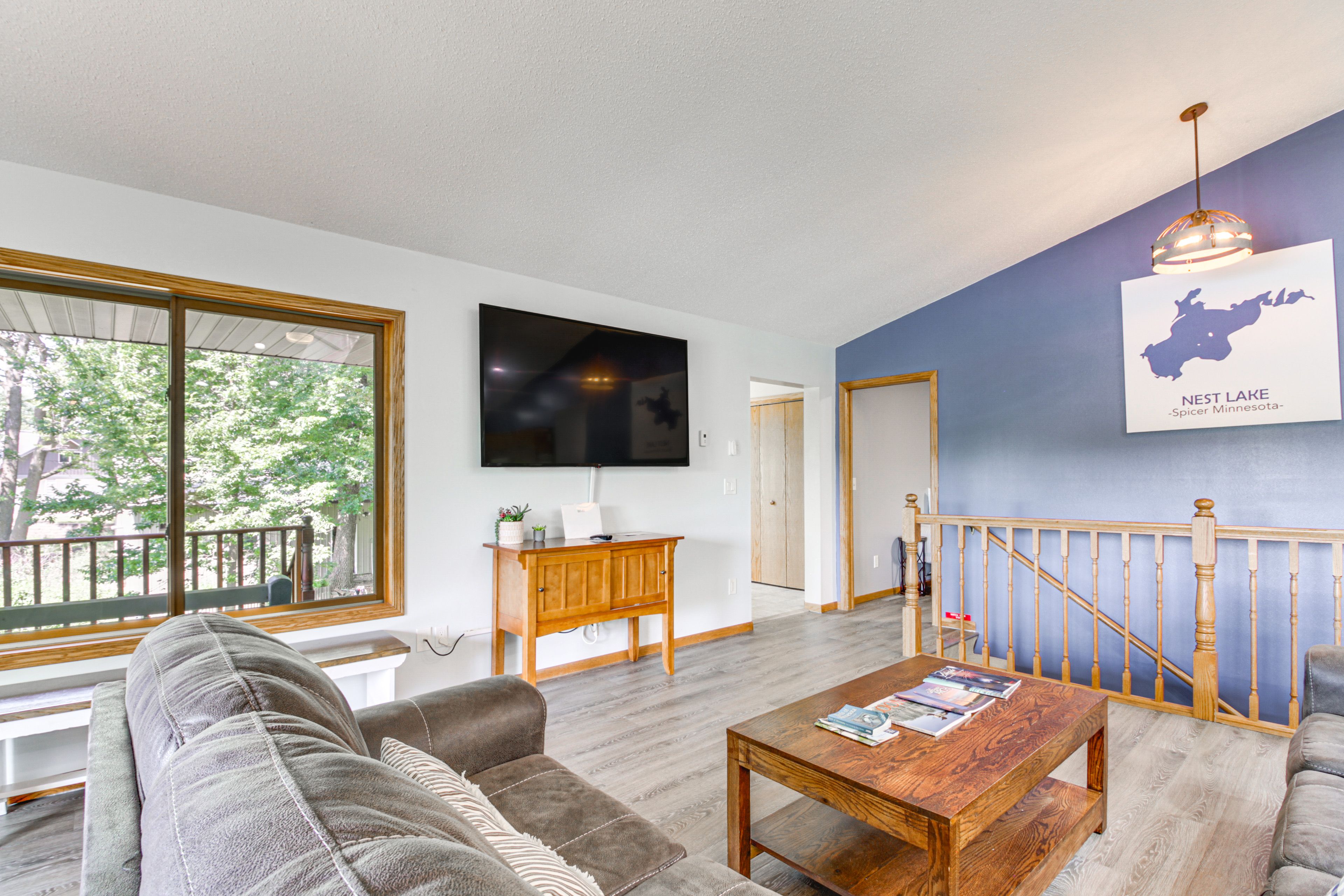 Living Room | Main Floor | A/C & Central Heating | Queen Sleeper Sofa