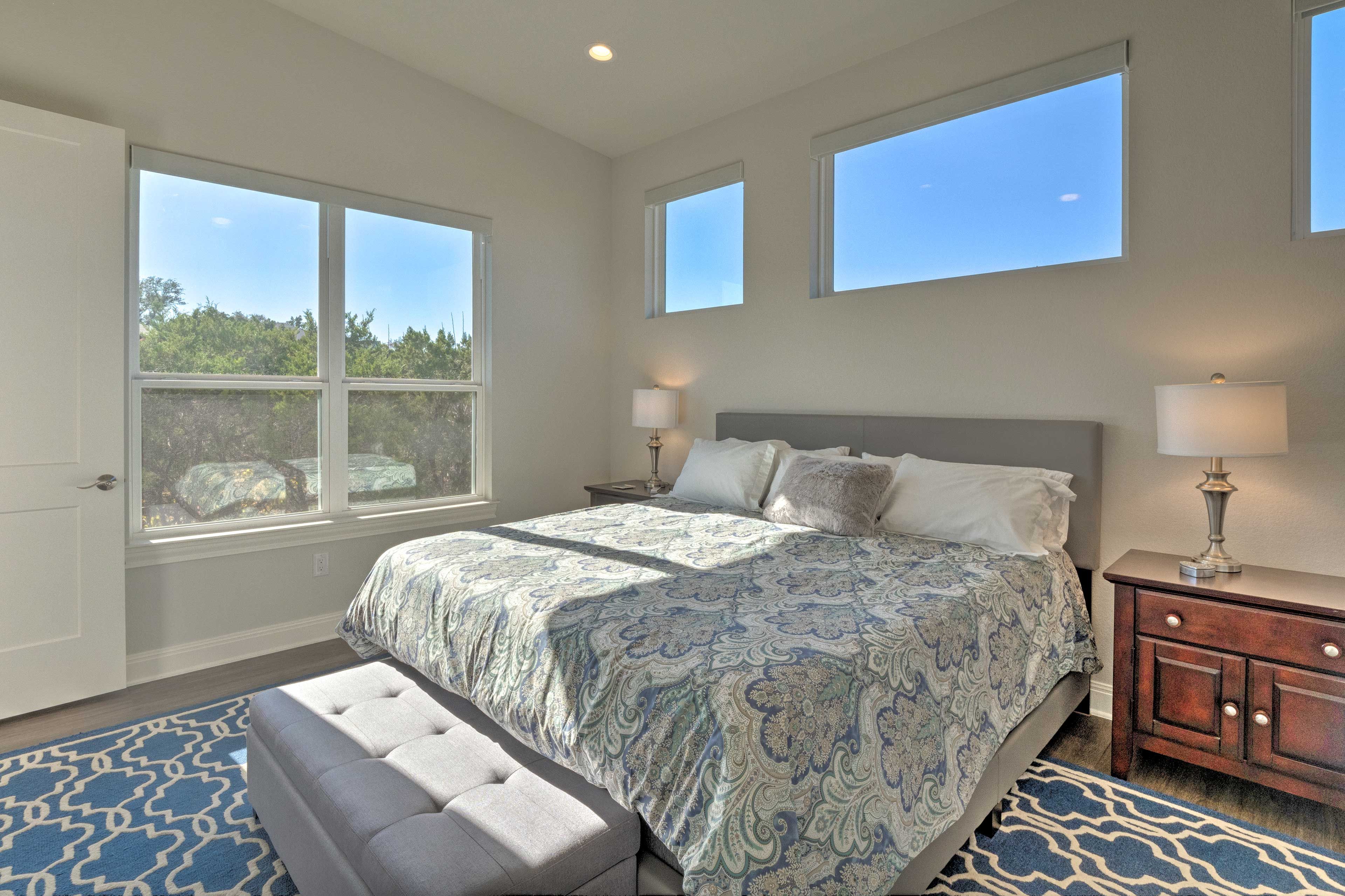 Bedroom 1 | King Bed | Linens Provided