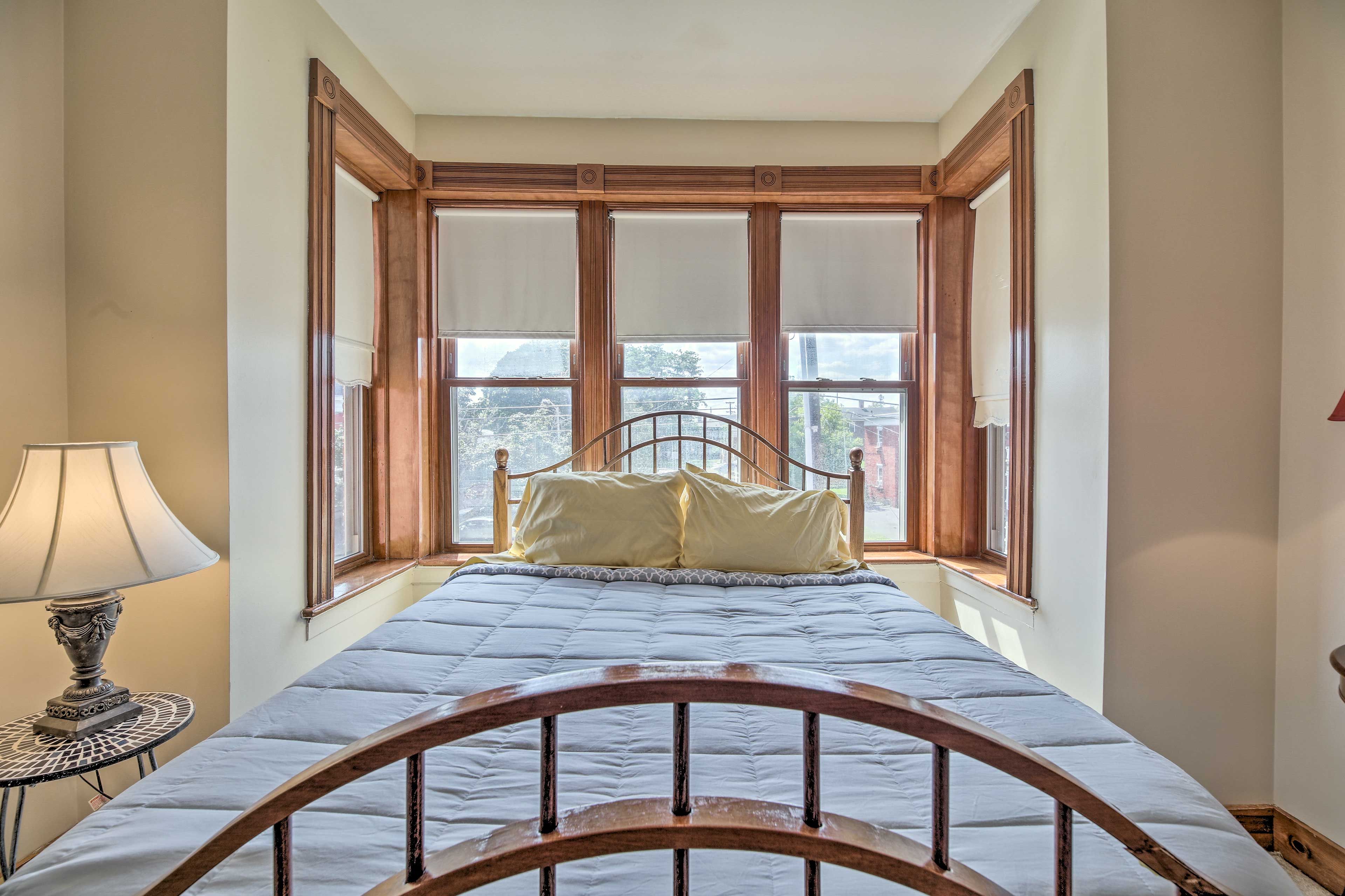 Bedroom 1 | Central A/C & Heat