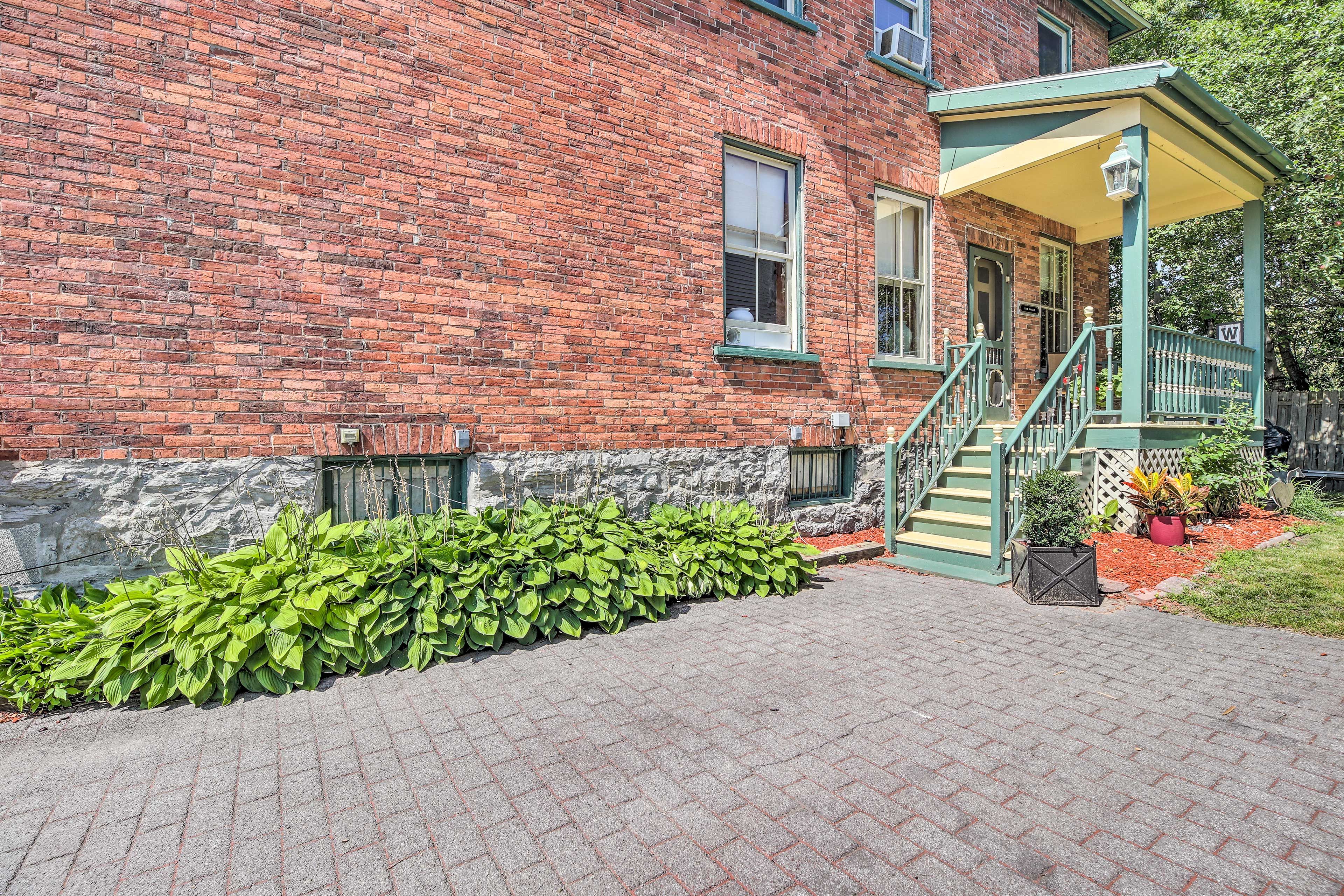 Property Entrance | 0.5 Mi to Lake Champlain
