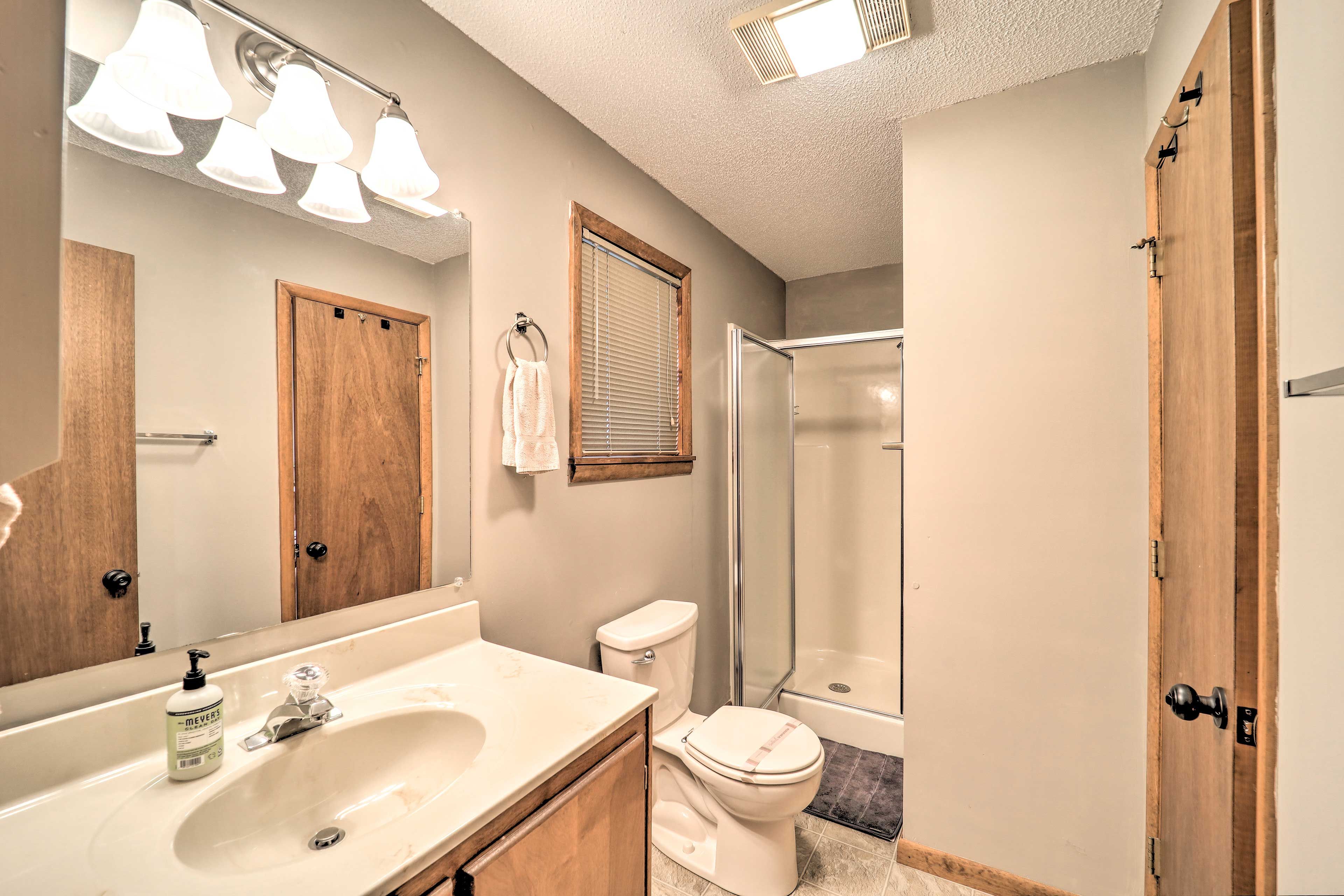 Full Bathroom