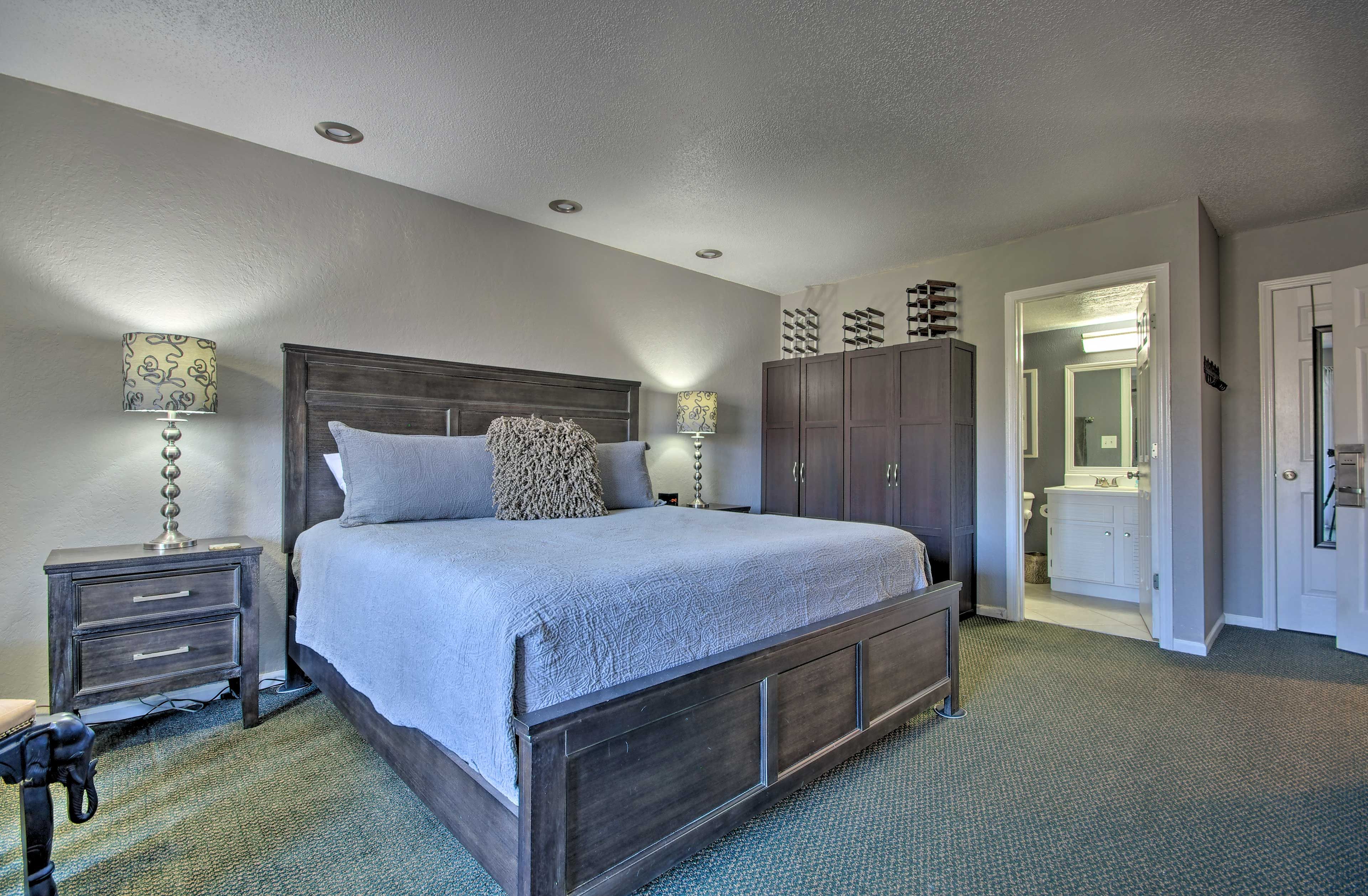 Bedroom 1 | King Bed | Main Floor | No Additional Steps to Access