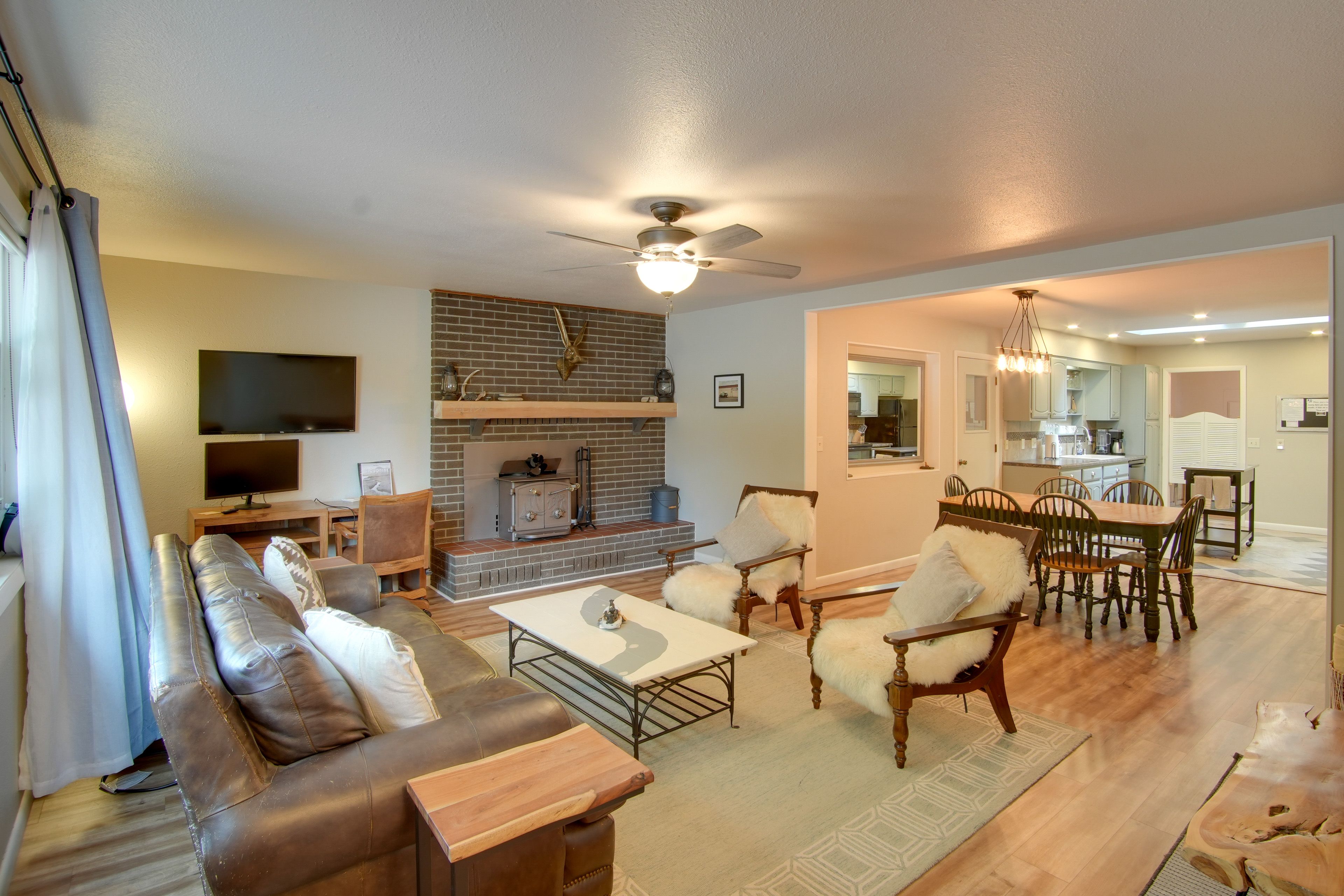Salida Vacation Rental | 3BR | 2BA | 1,600 Sq Ft | 1 Story