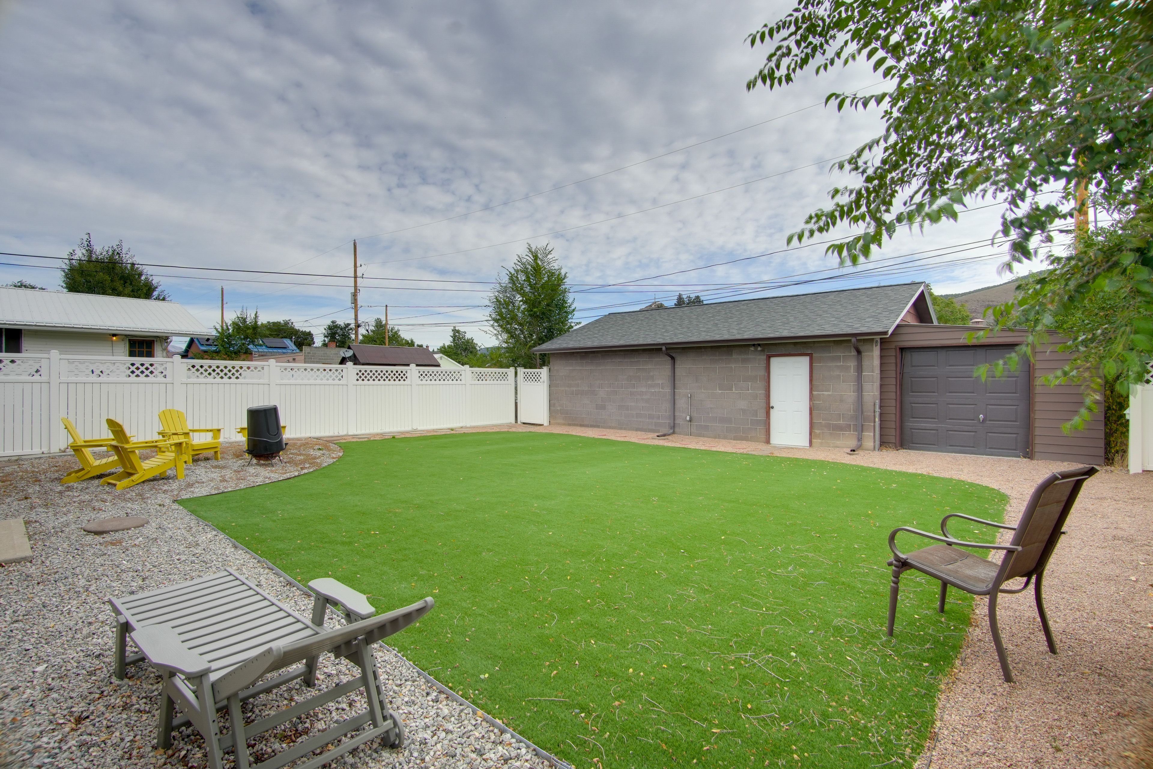 Fenced Yard