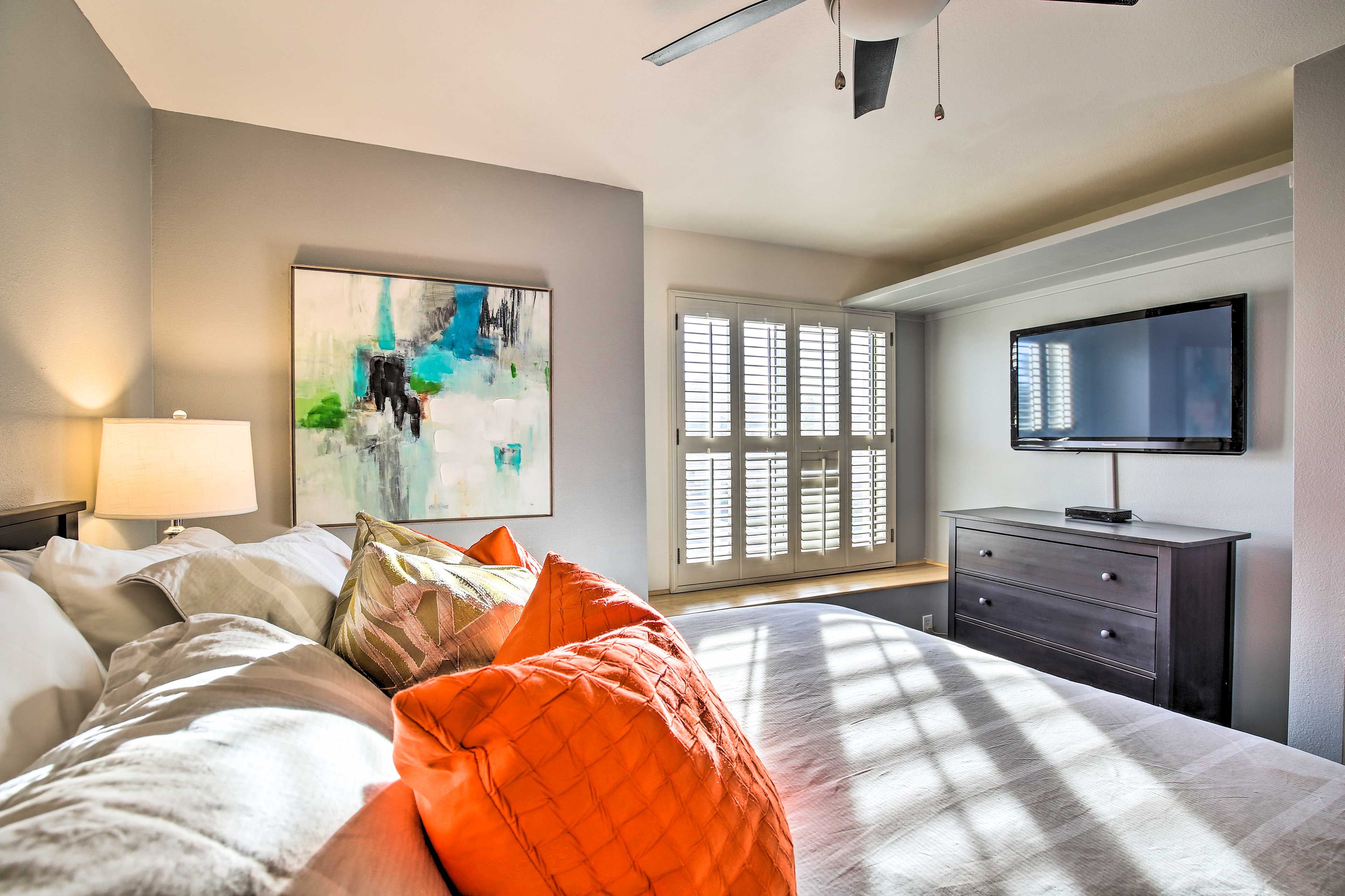 Bedroom | Linens Provided