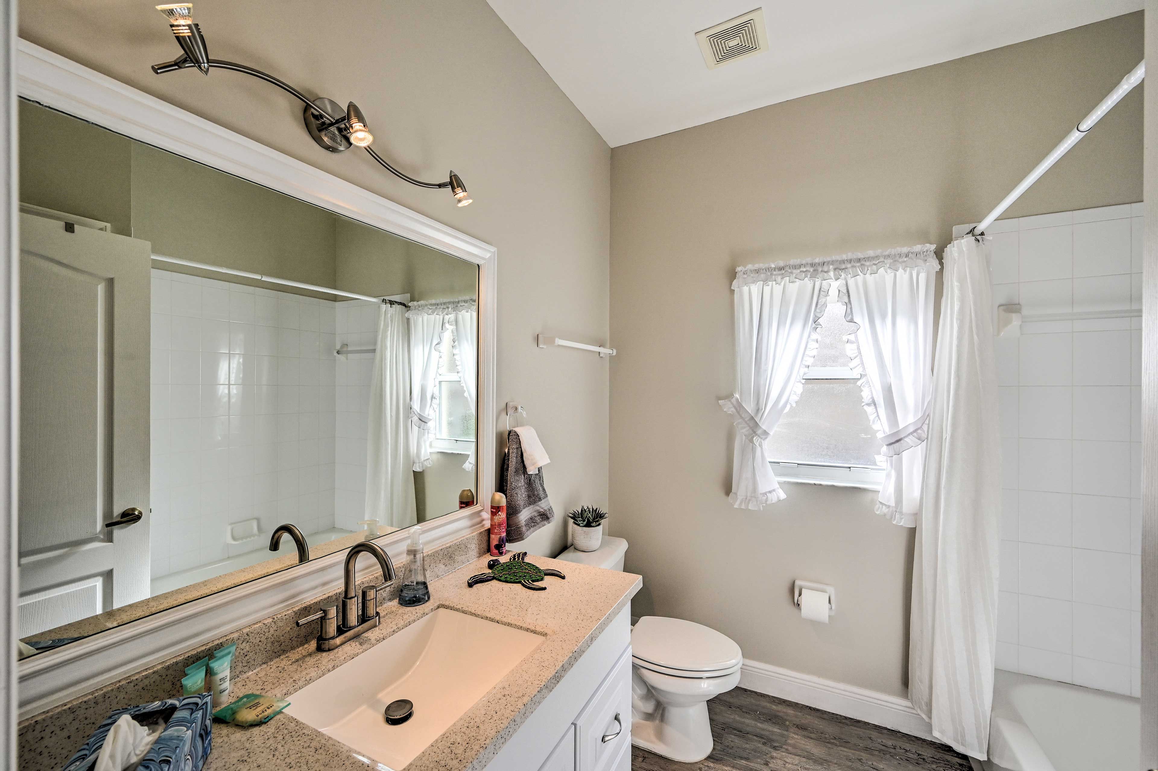 Full Bathroom